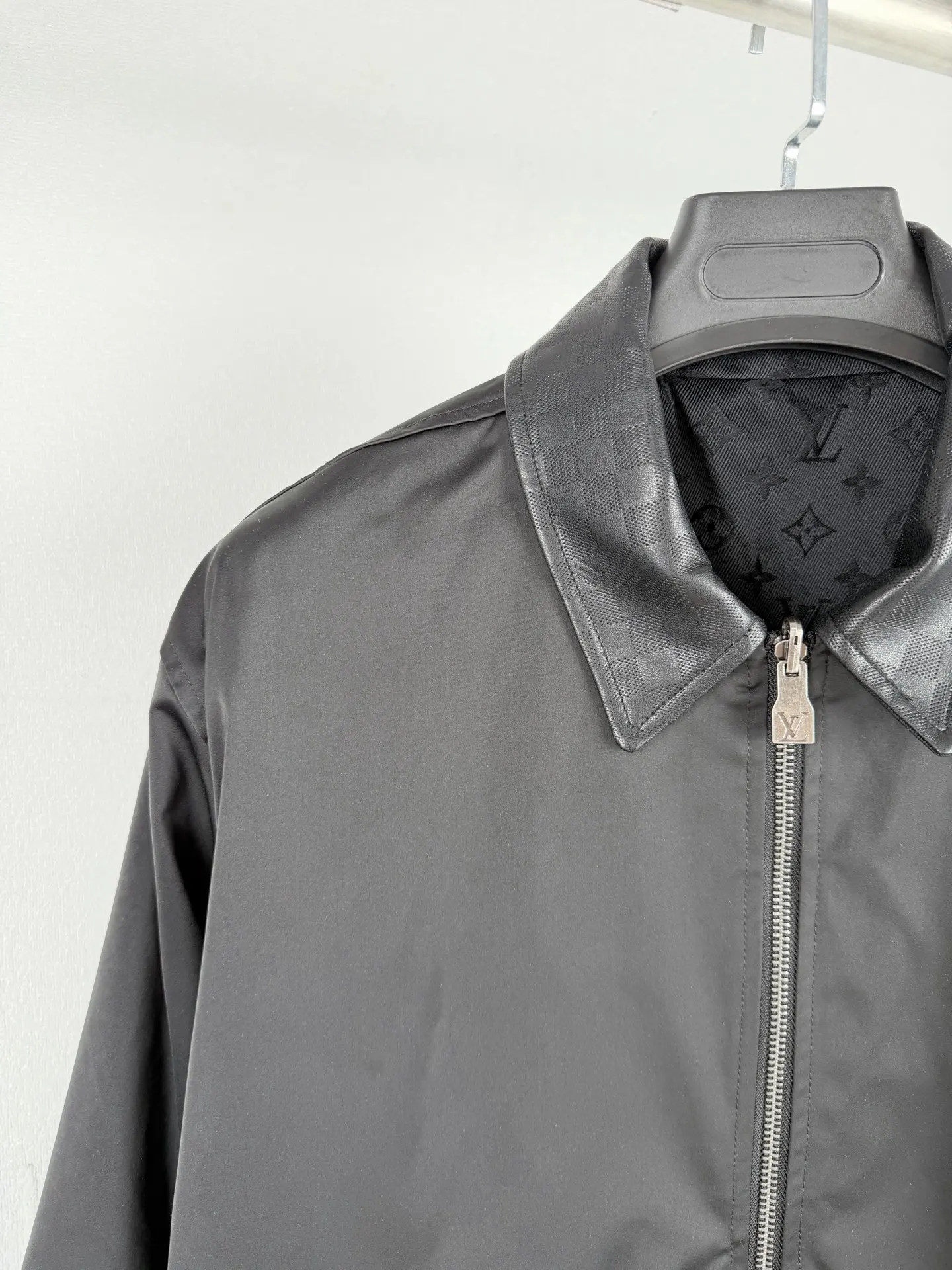 Reversible Monogram Jacquard Bomber Jacket D35022046 — view 5