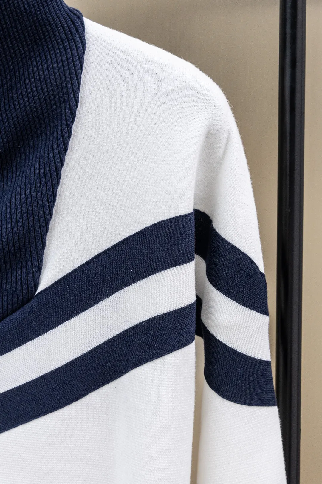 Nautical Knit Zip-Up Cardigan D35023436 — view 5