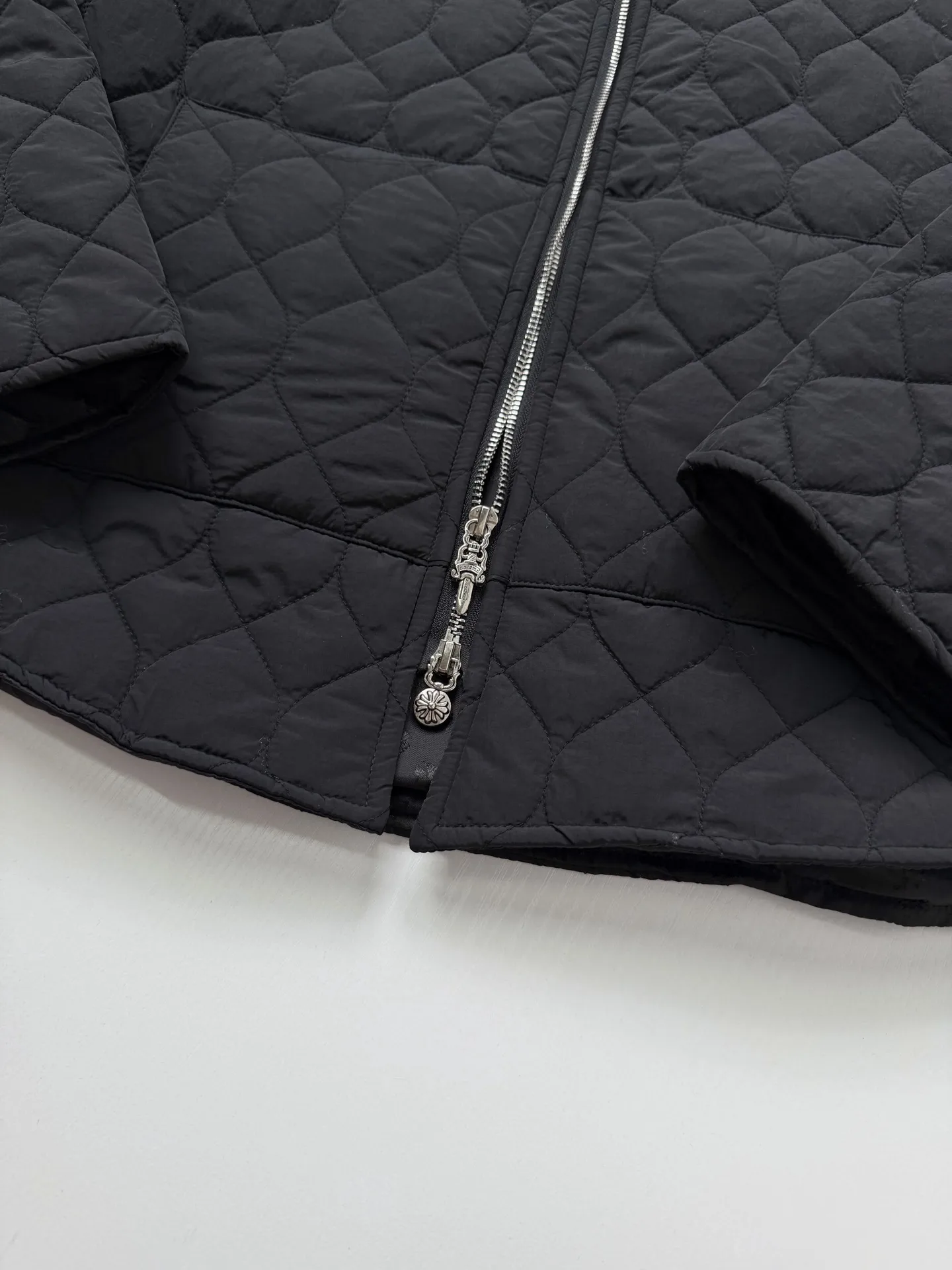 Quilted Hooded Puffer Jacket D35523454 — view 6
