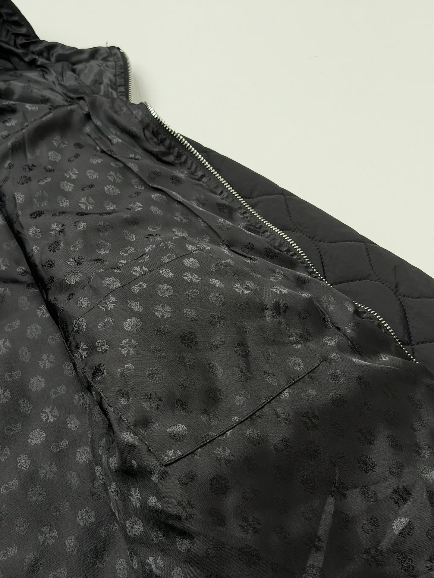 Quilted Hooded Puffer Jacket D35523454 — view 10