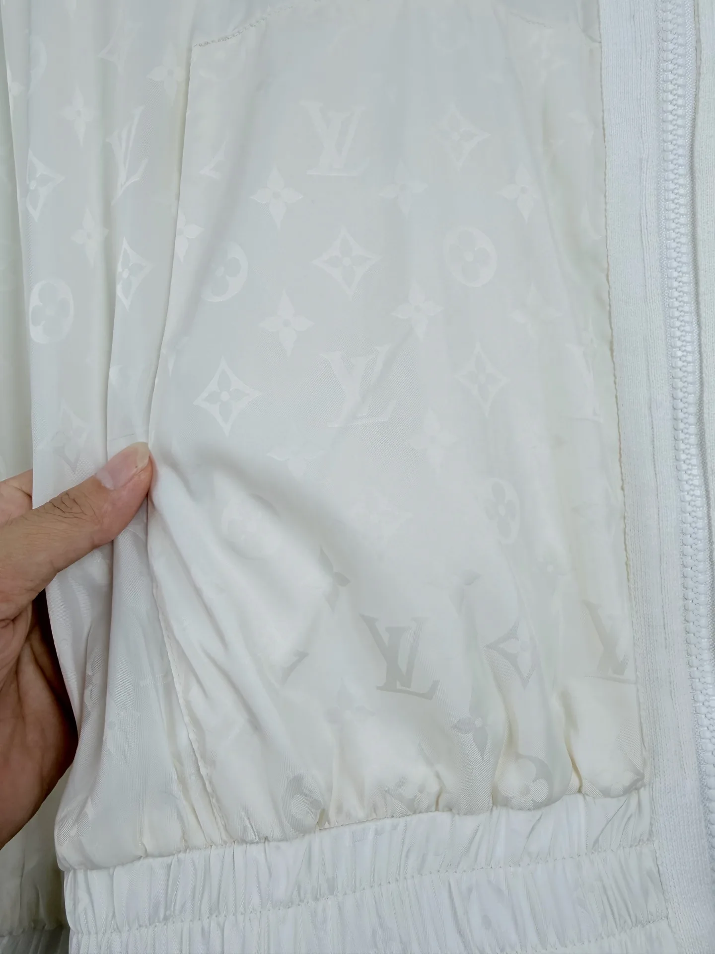 Reversible Monogram Jacquard Bomber Jacket D35521429 — view 9