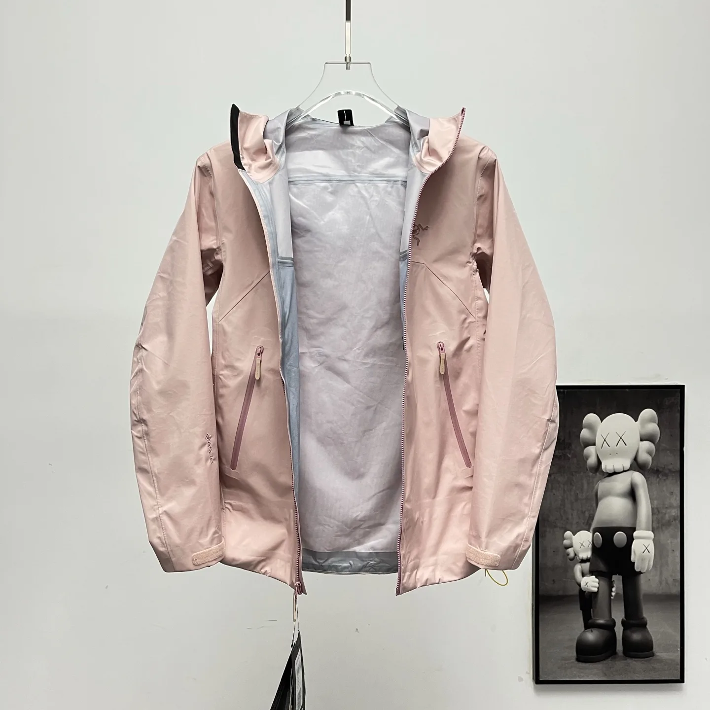 Beta GORE-TEX Hooded Shell Jacket D36022639 — view 6