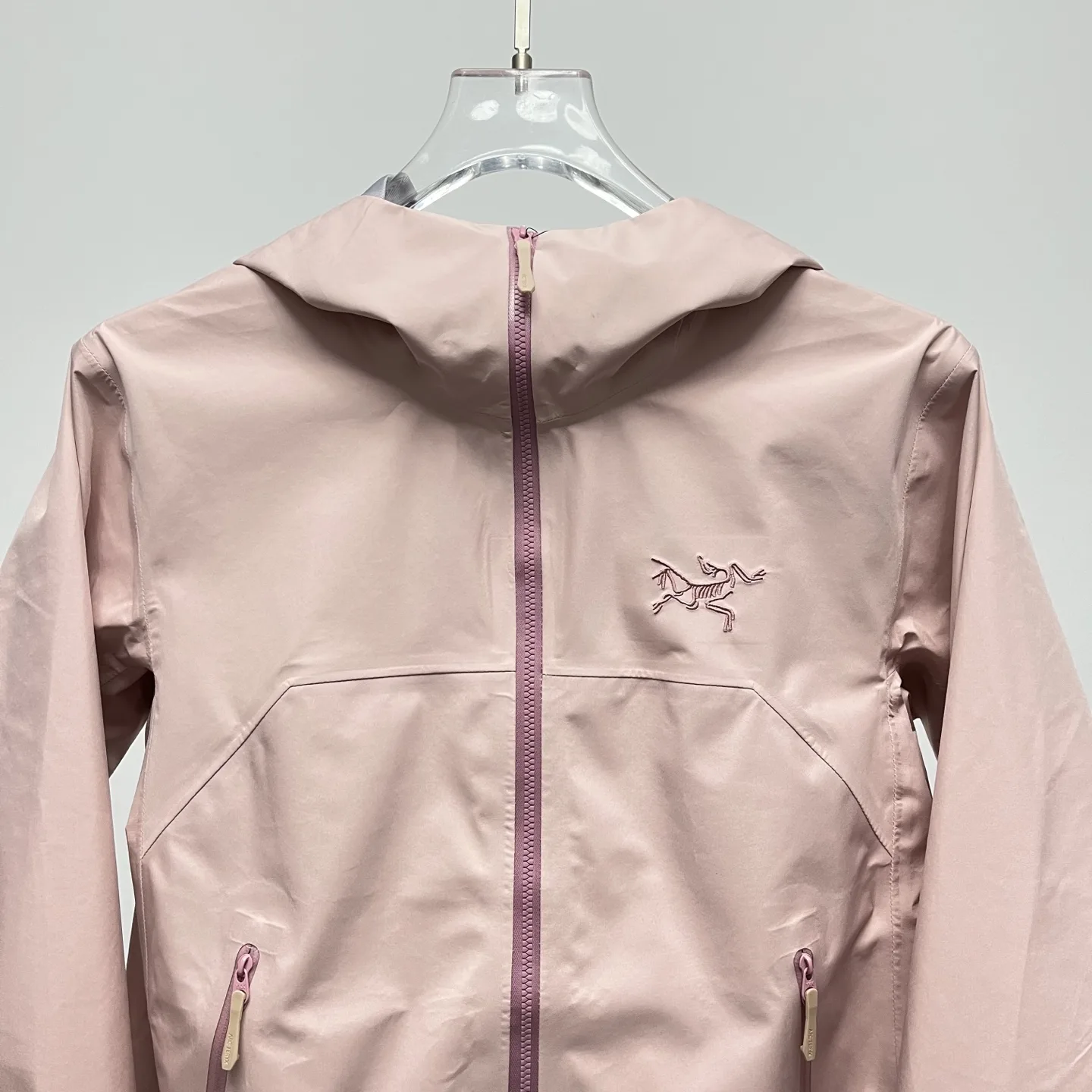 Beta GORE-TEX Hooded Shell Jacket D36022639 — view 7