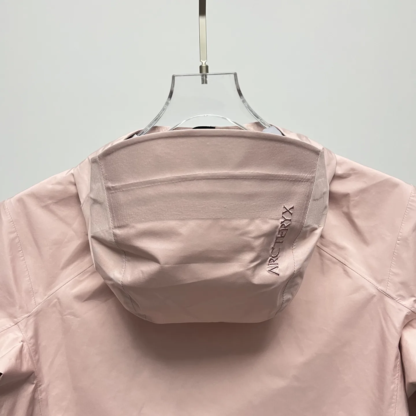 Beta GORE-TEX Hooded Shell Jacket D36022639 — view 8