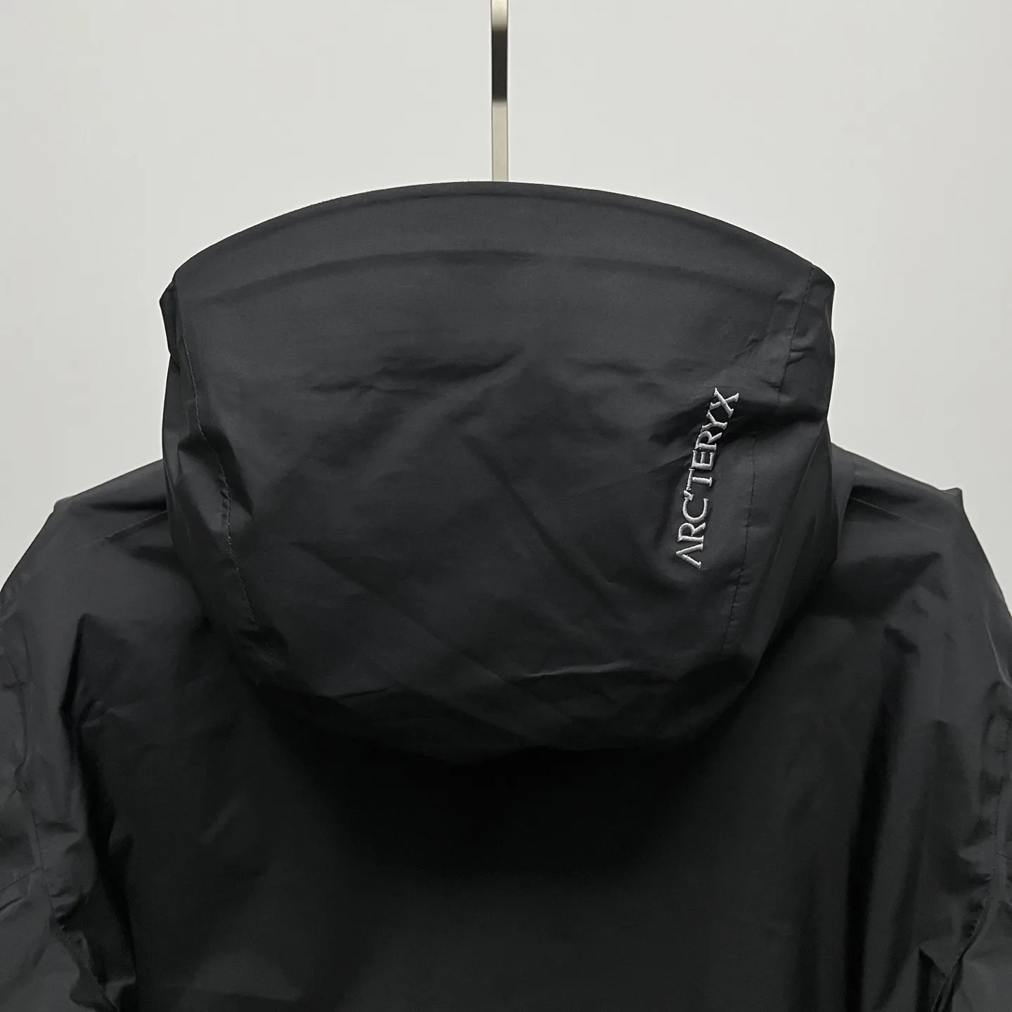Beta GORE-TEX Lightweight Shell Jacket D36022633 — view 8