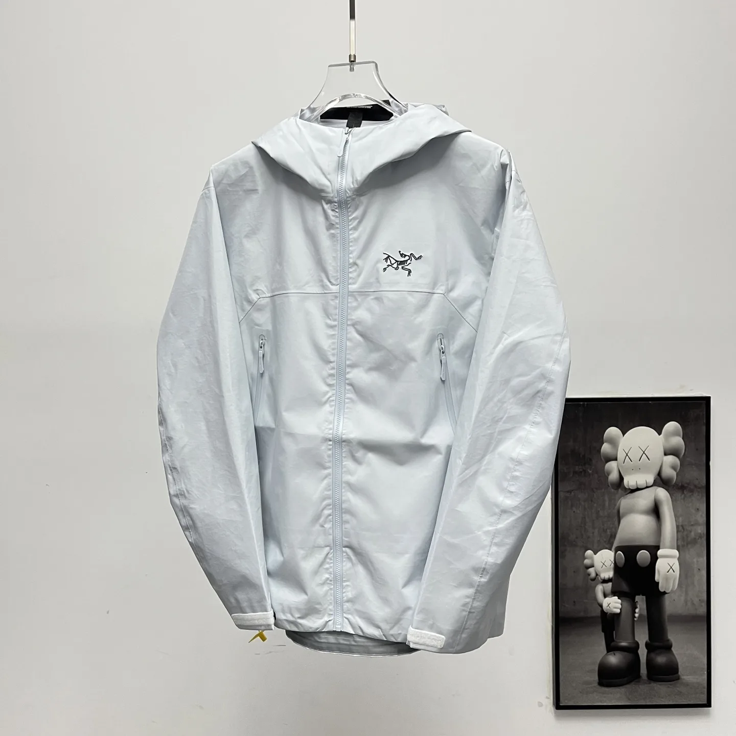 Beta GORE-TEX Hooded Shell Jacket D36022637 — view 2