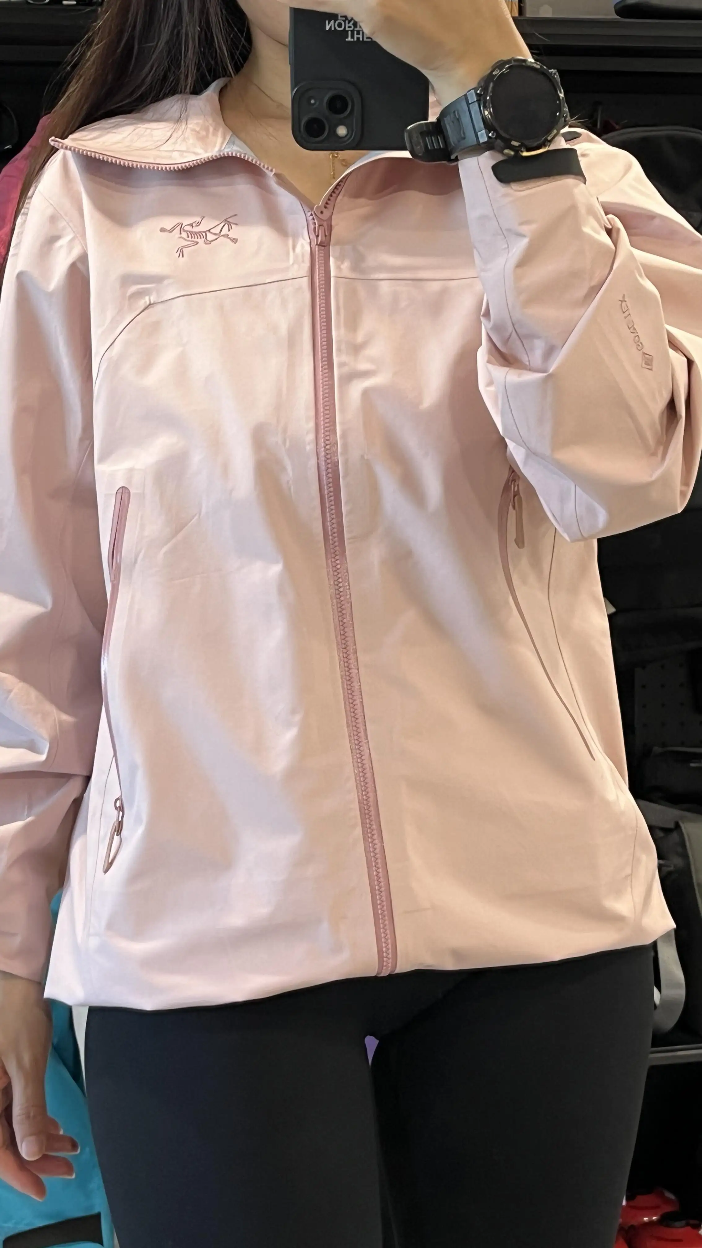 Beta GORE-TEX Lightweight Shell Jacket D36022638 — view 2