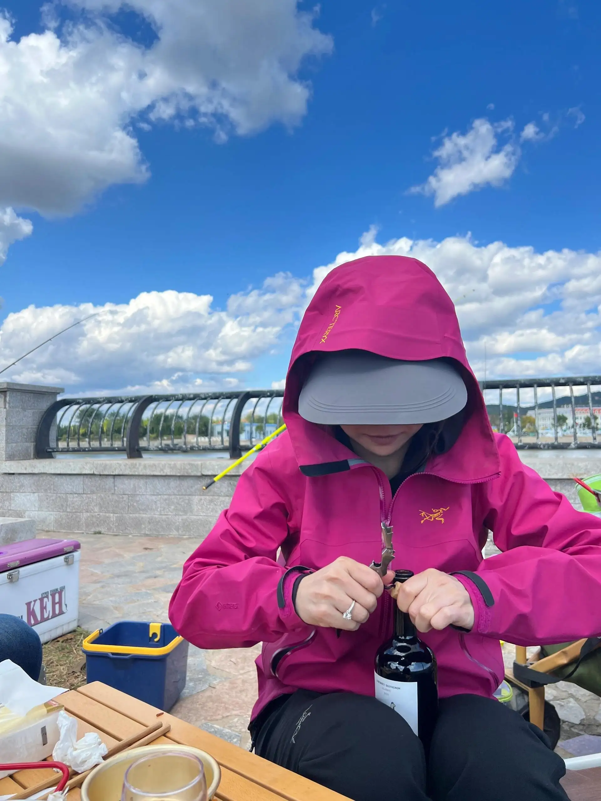 Beta GORE-TEX Hooded Shell Jacket D36022642 — view 2