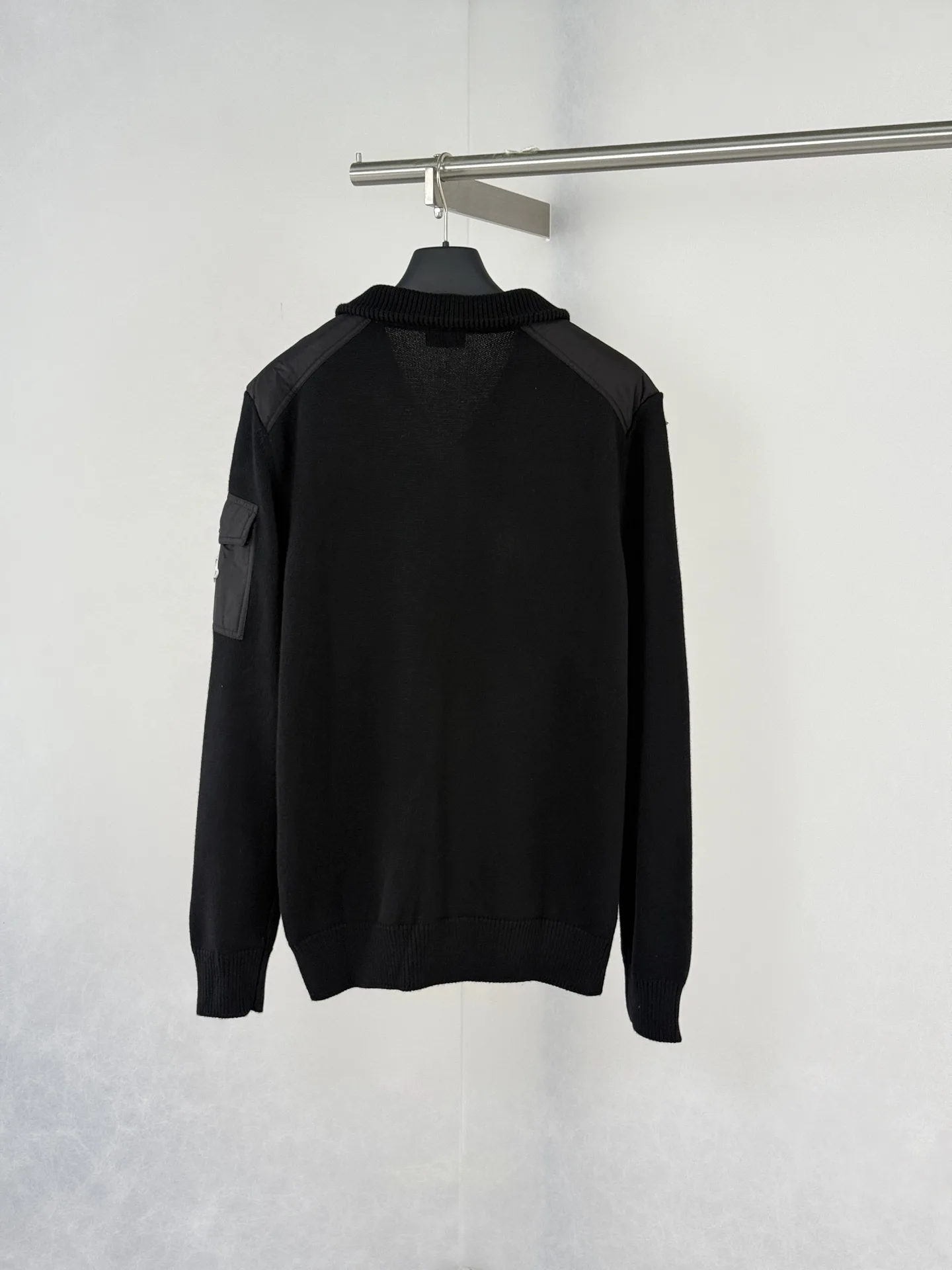 Nylon-Paneled Zip-Up Knit Cardigan D36019953 — view 2