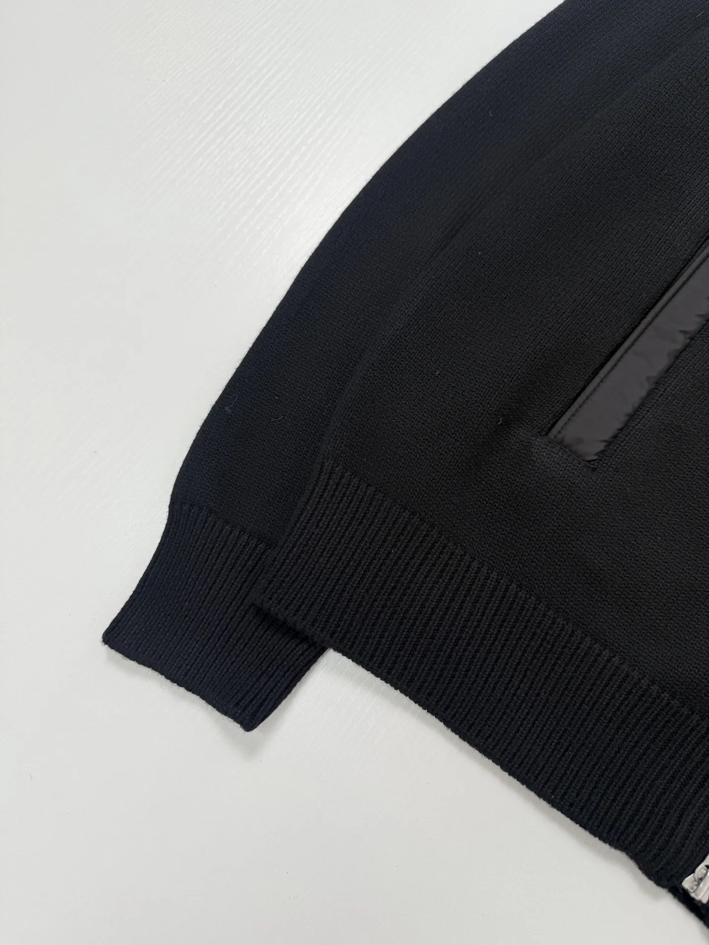 Nylon-Paneled Zip-Up Knit Cardigan D36019953 — view 7