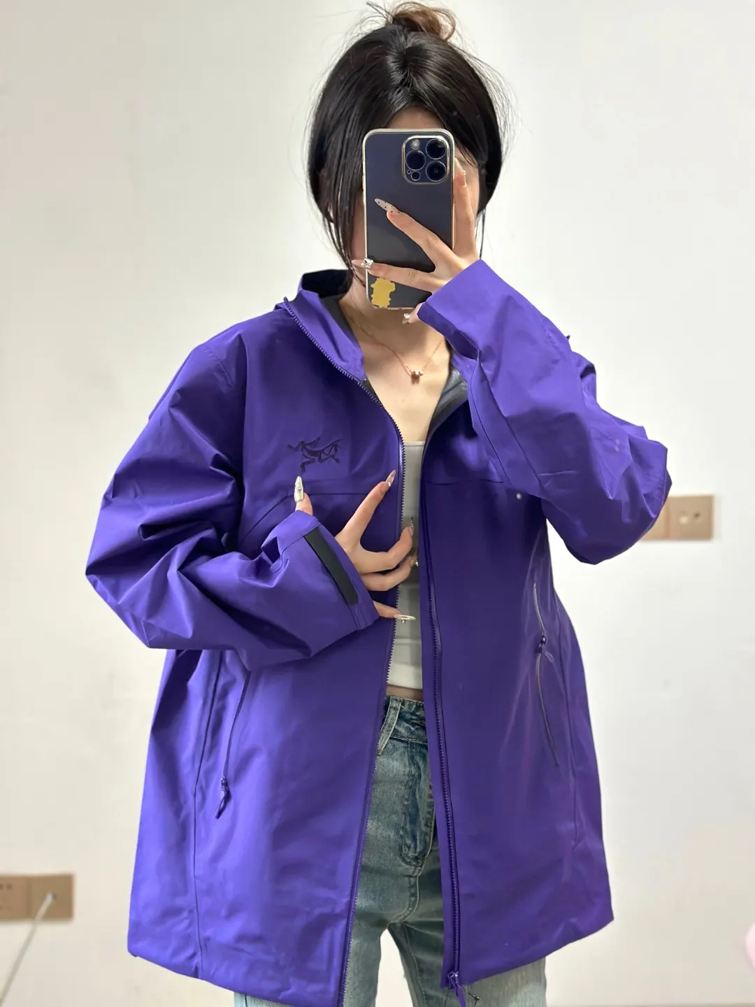 Beta GORE-TEX Lightweight Shell Jacket D36022644 — view 5