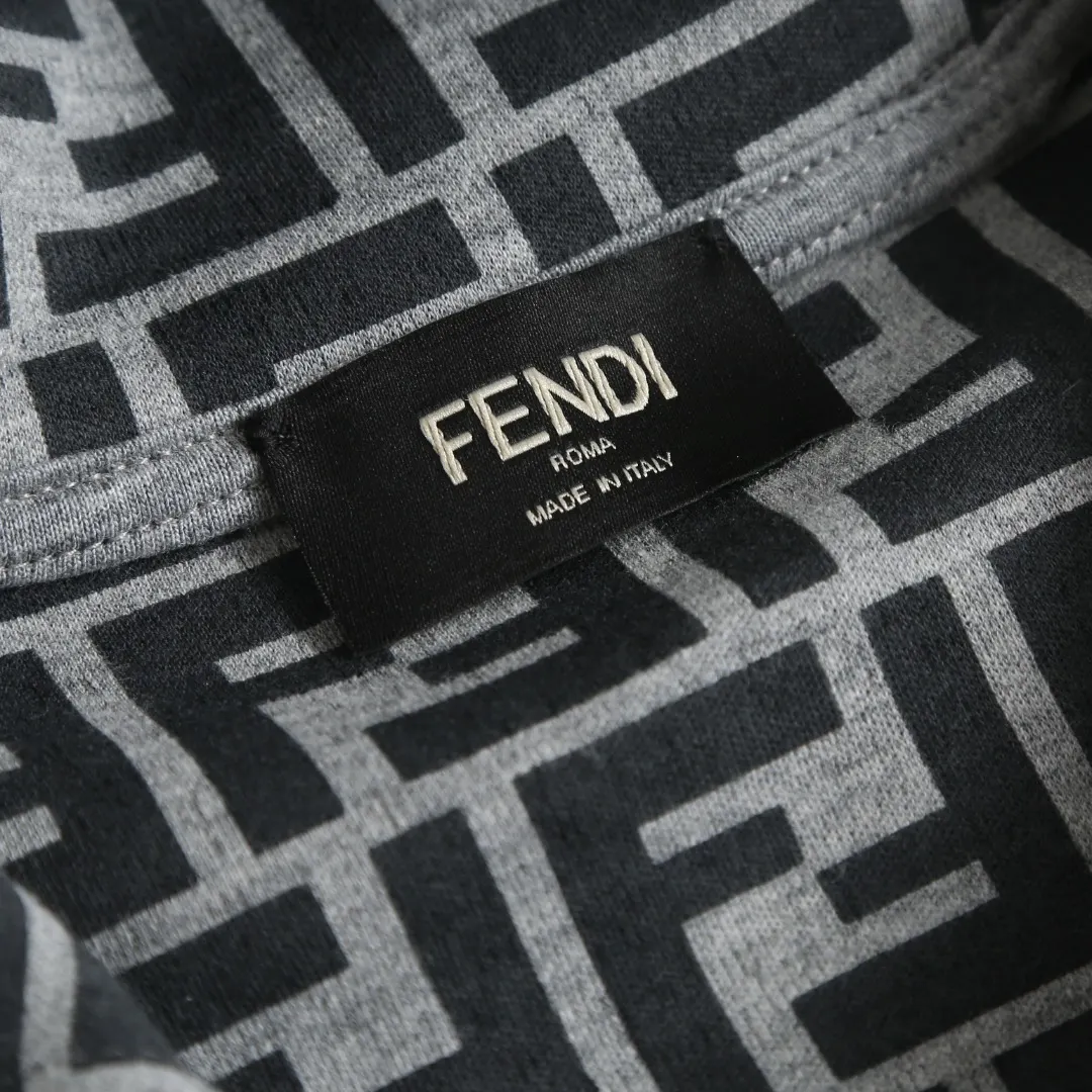 Logo-Embroidered Zip-Up Hoodie with Monogram Lining D36521905 — view 5