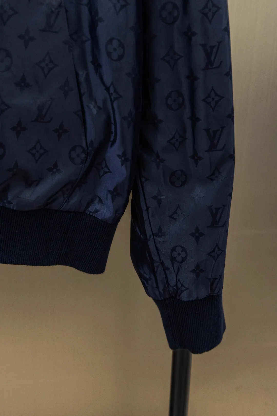Monogram Jacquard Reversible Zip-Up Jacket D36523438 — view 8