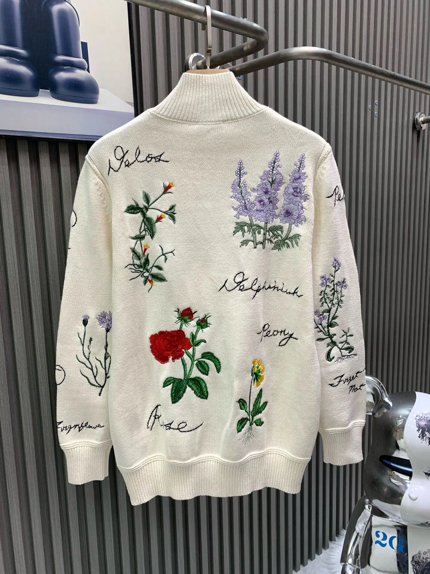 Floral Embroidered Wool-Blend Polo Sweater D36522630 — view 2