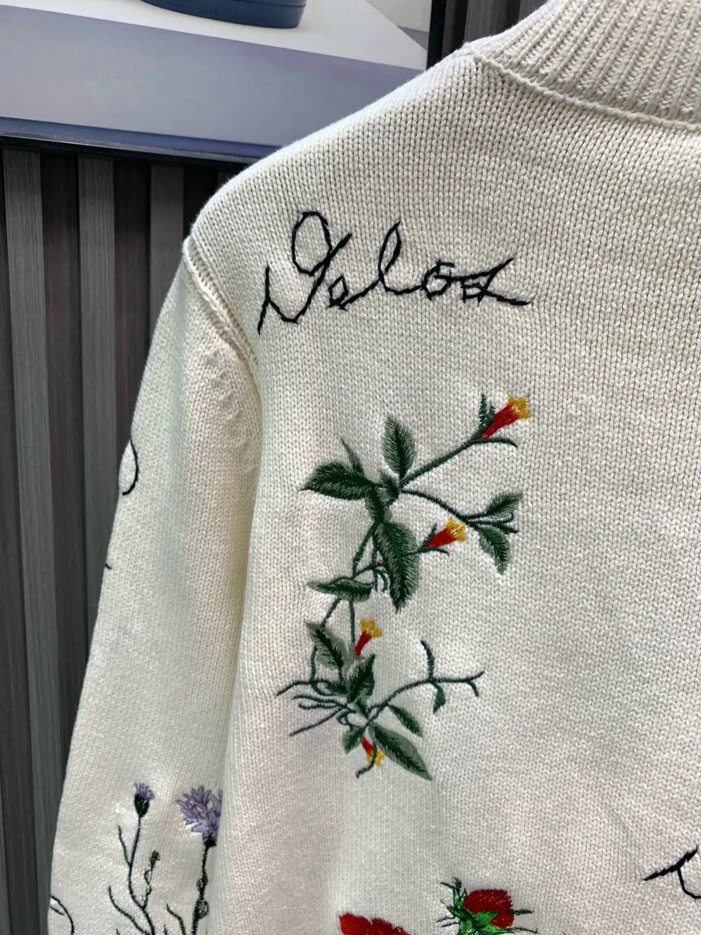 Floral Embroidered Wool-Blend Polo Sweater D36522630 — view 9