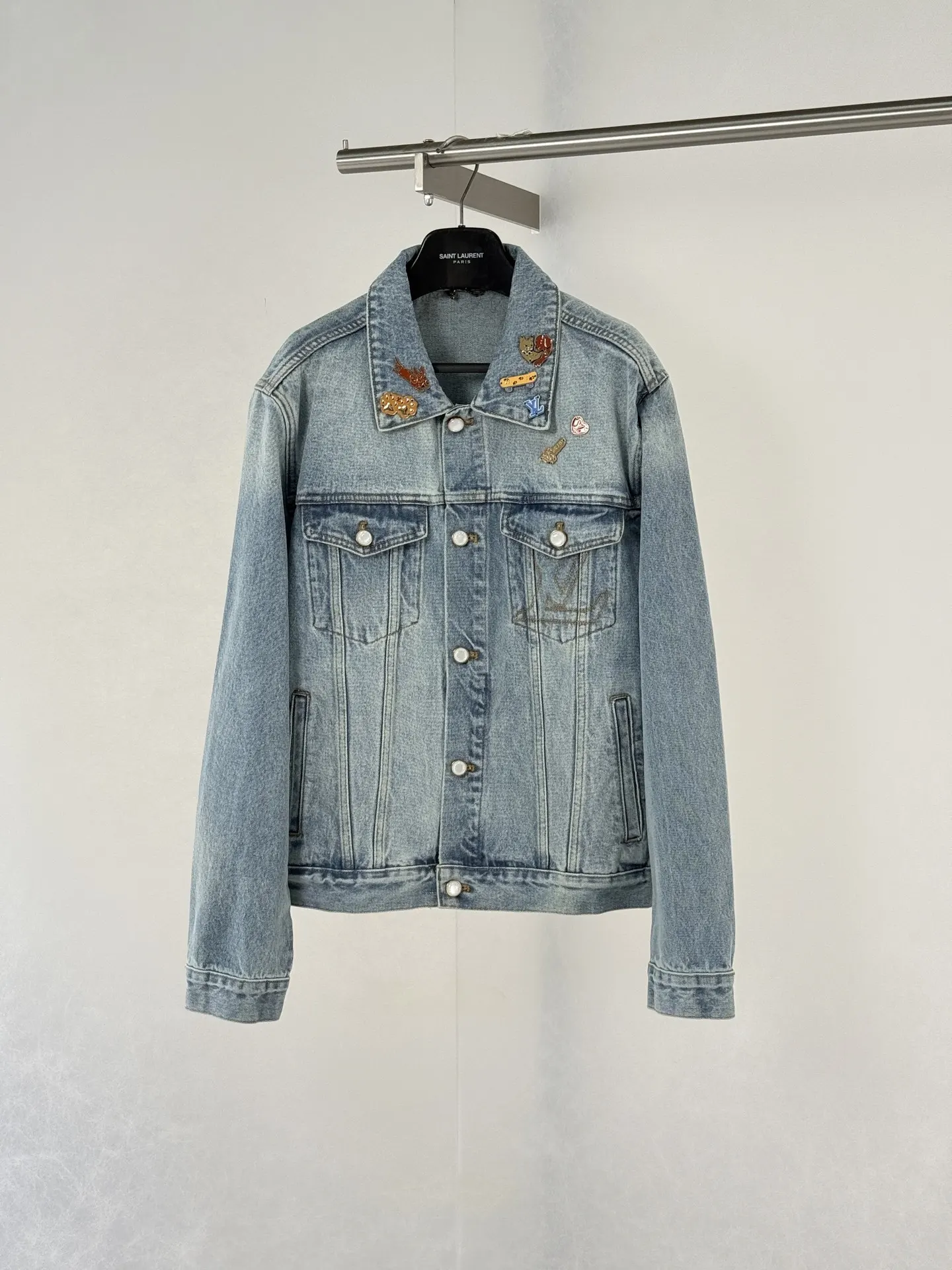 Embellished Badge Denim Trucker Jacket D37019927