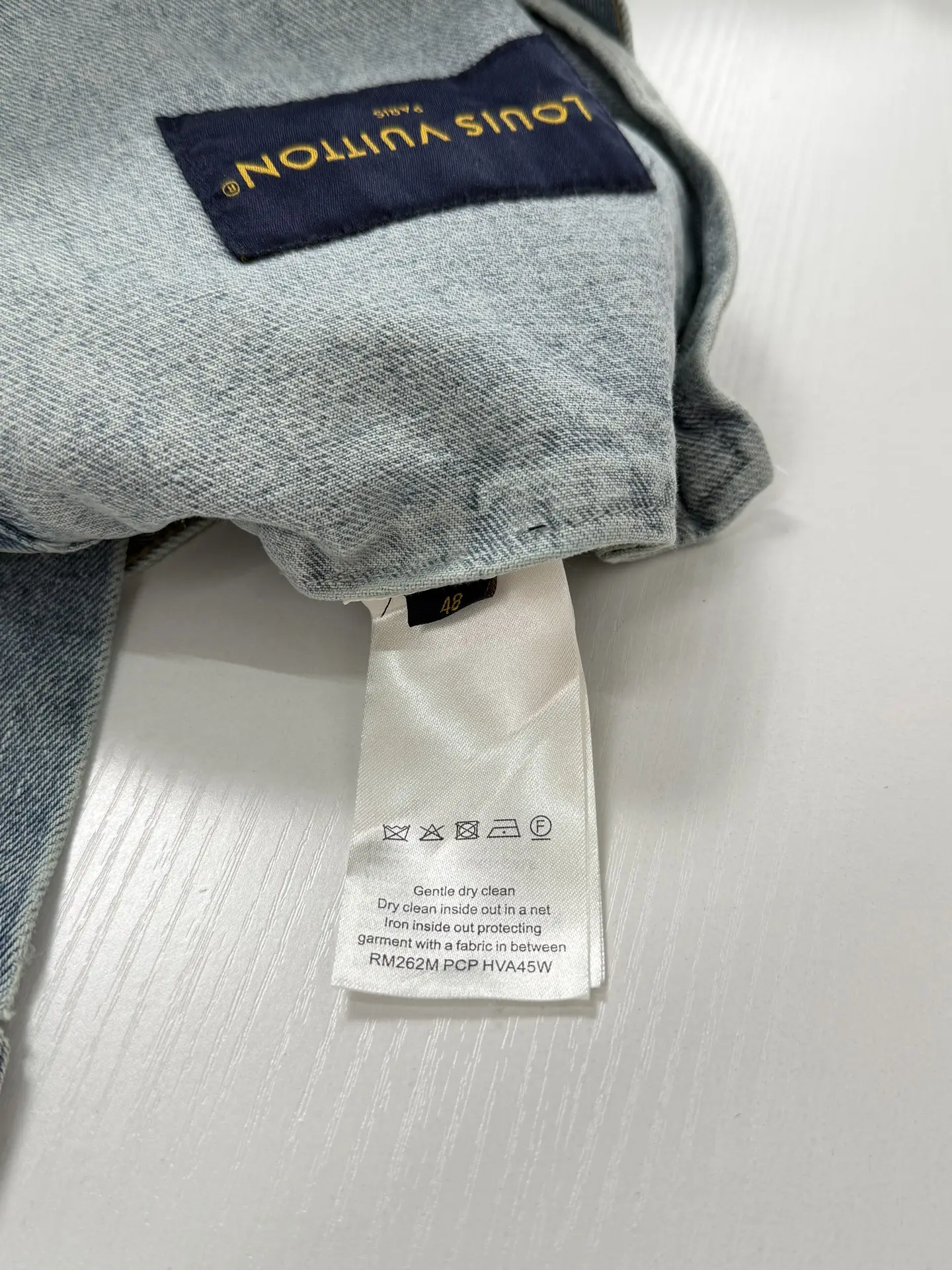 Embellished Badge Denim Trucker Jacket D37019927 — view 17