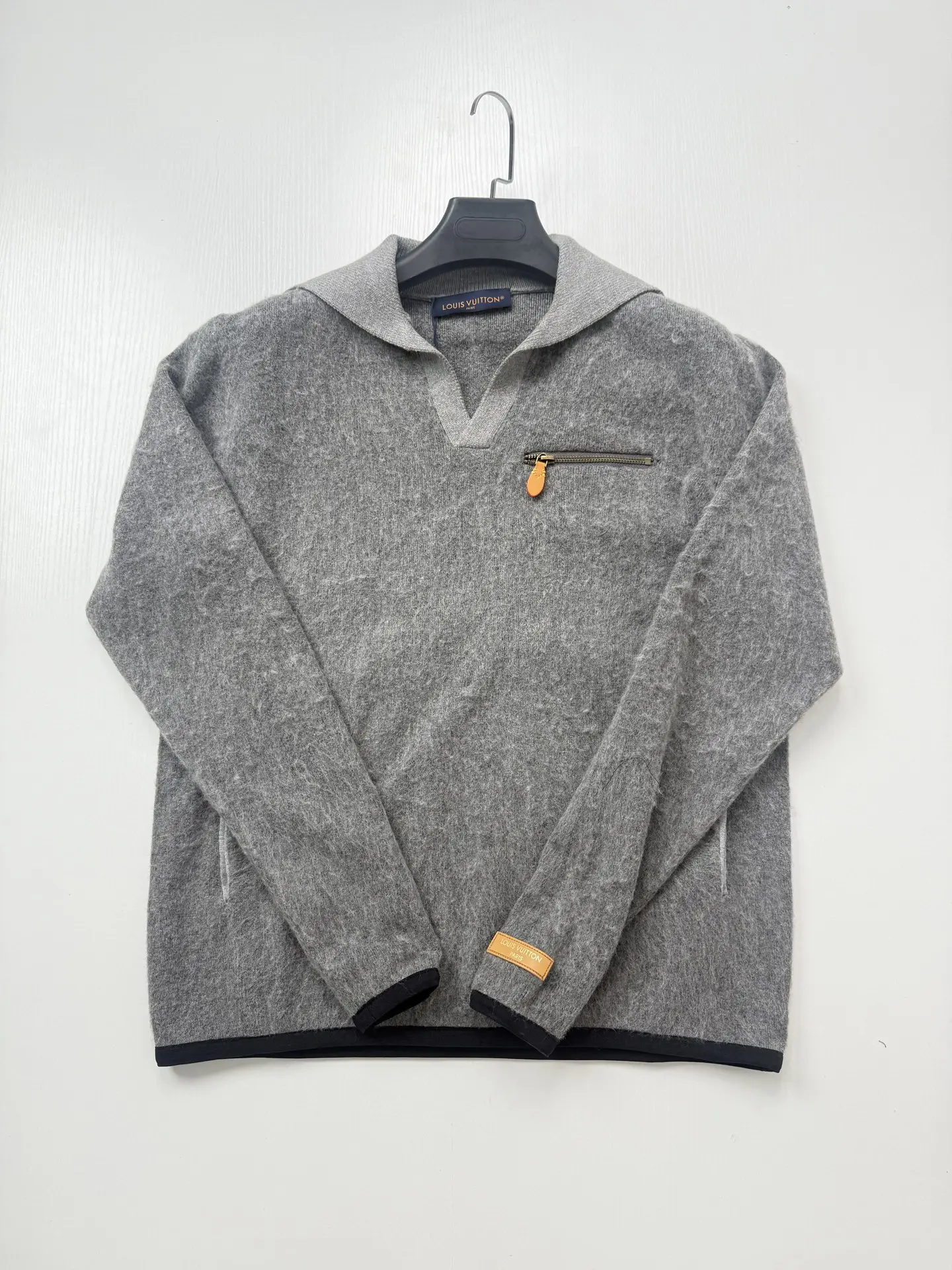 Sailor Collar Brushed Knit Sweater D37522614 — view 3