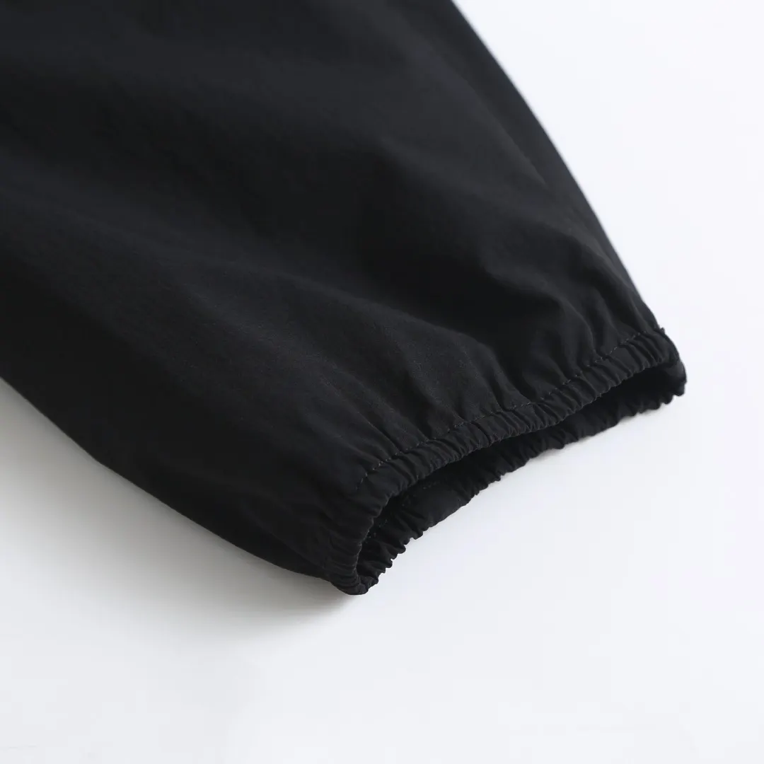 Logo-Print Hooded Nylon Windbreaker D37523587 — view 10