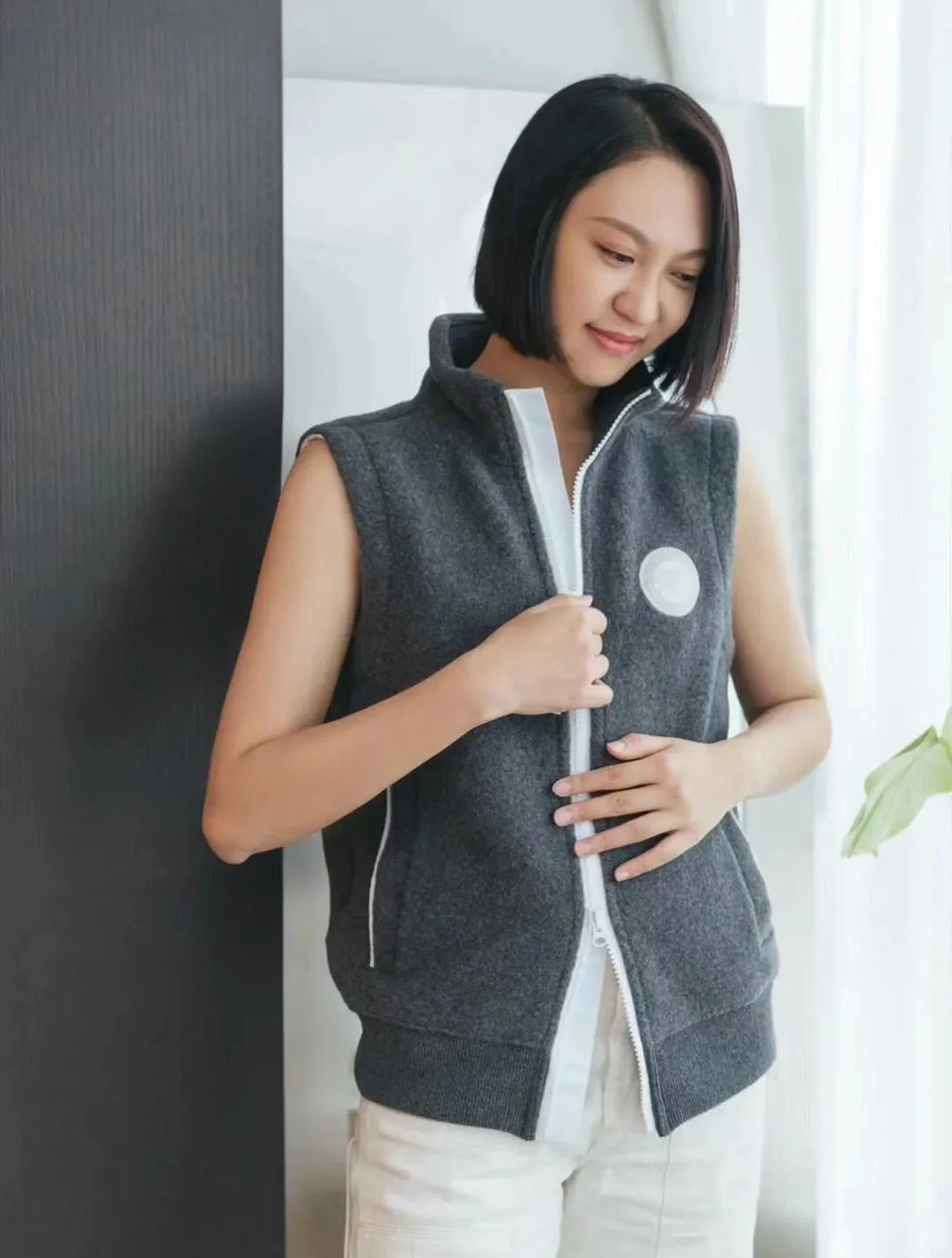 Canada Goose Mersey Wool-Blend Gilet D38022777 — view 3
