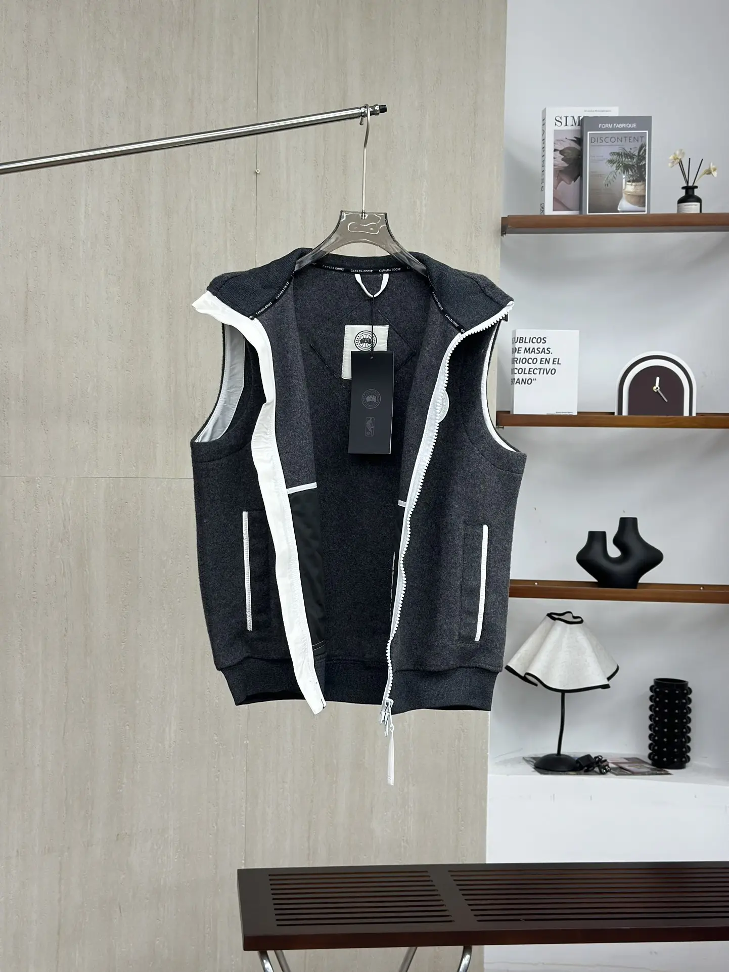 Mersey Wool-Blend Fleece Gilet D38022778 — view 3