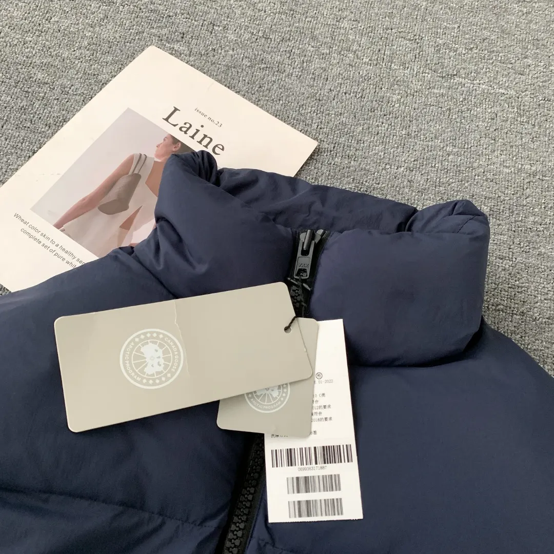 Lawrence Down-Filled Puffer Jacket D38023509 — view 3