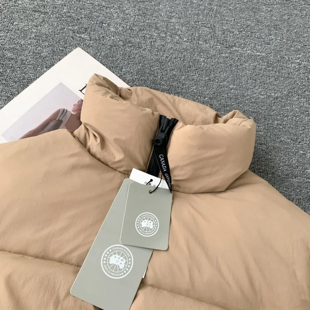 Lawrence Down-Filled Puffer Jacket D38023508 — view 3