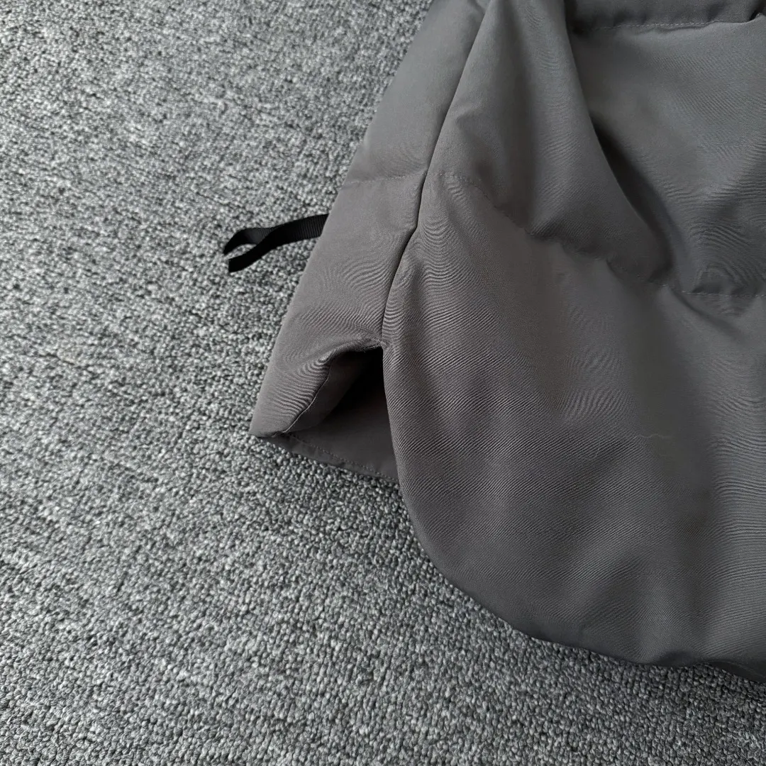 Macmillan Quilted Down Parka D38023379 — view 15