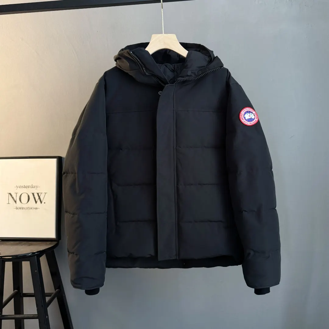 Macmillan Quilted Down Parka D38023377