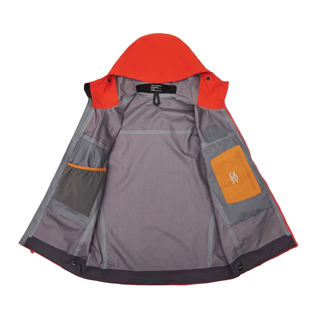 Alpha SV Hooded GORE-TEX Shell Jacket D38022651 — view 7