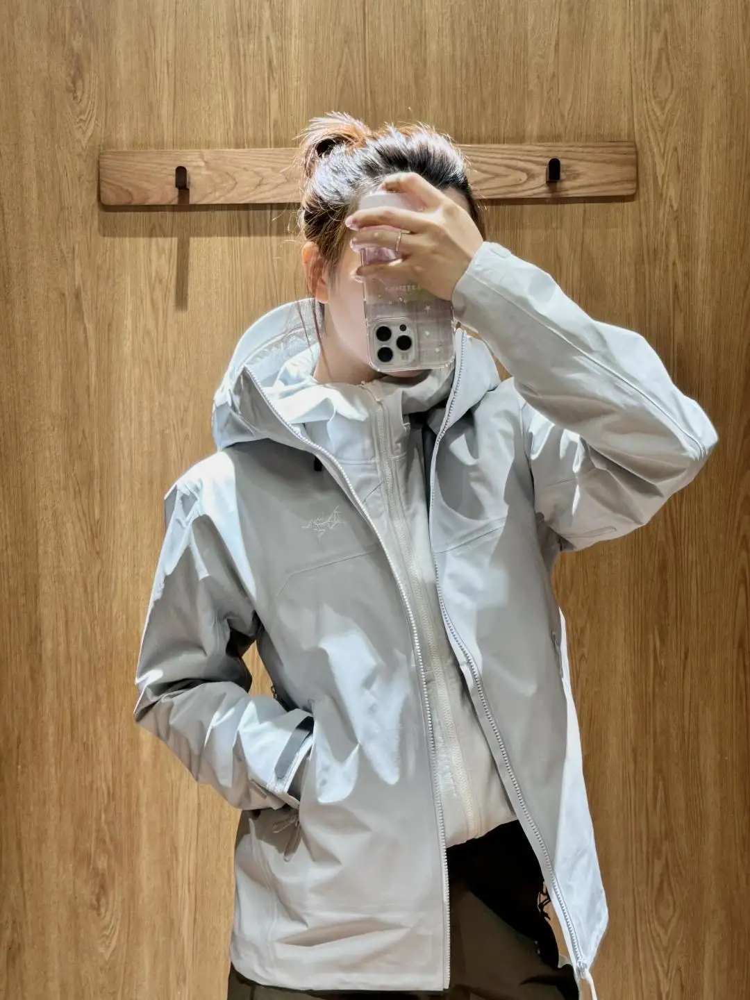 Beta SL GORE-TEX Hooded Shell Jacket D38022801