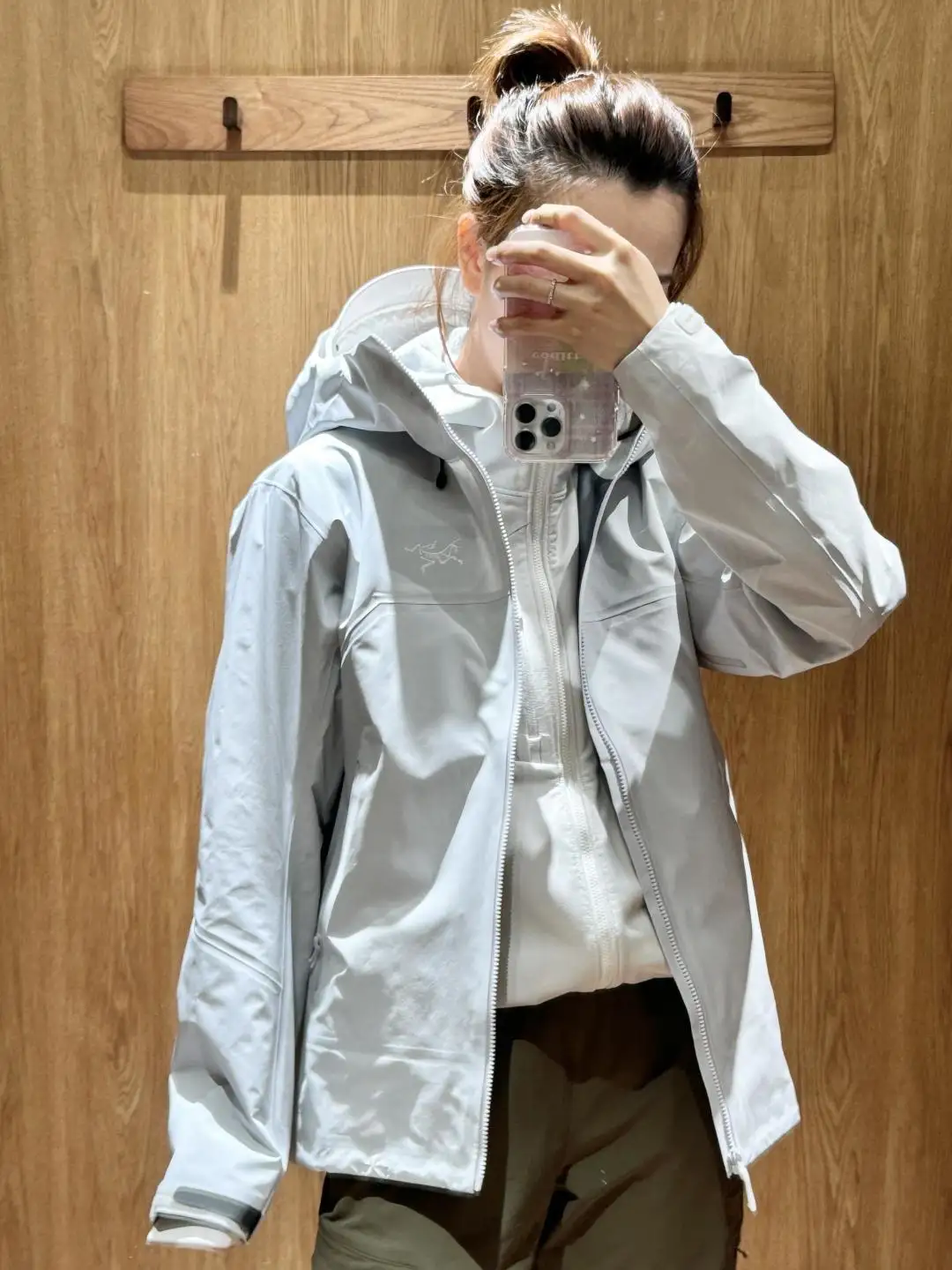 Beta SL GORE-TEX Hooded Shell Jacket D38022801 — view 5