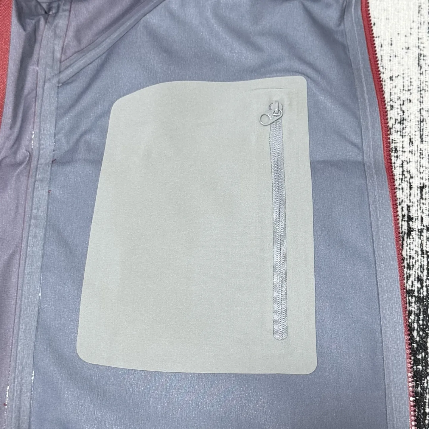 Beta SL GORE-TEX Hooded Shell Jacket D38022796 — view 6