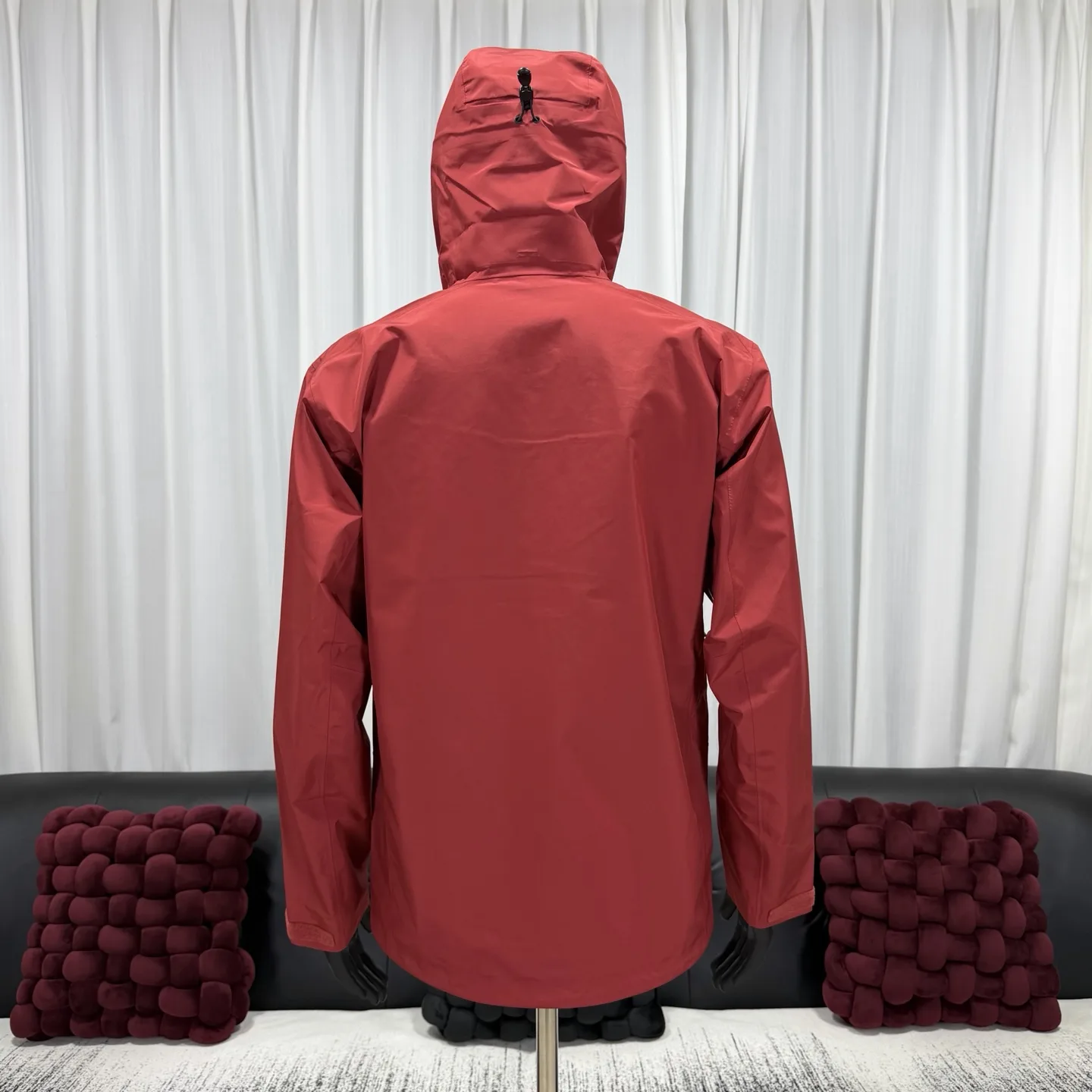 Beta SL GORE-TEX Hooded Shell Jacket D38022796 — view 8
