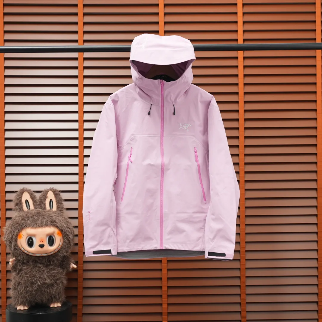 Beta SL GORE-TEX Hooded Shell Jacket D38022798 — view 2