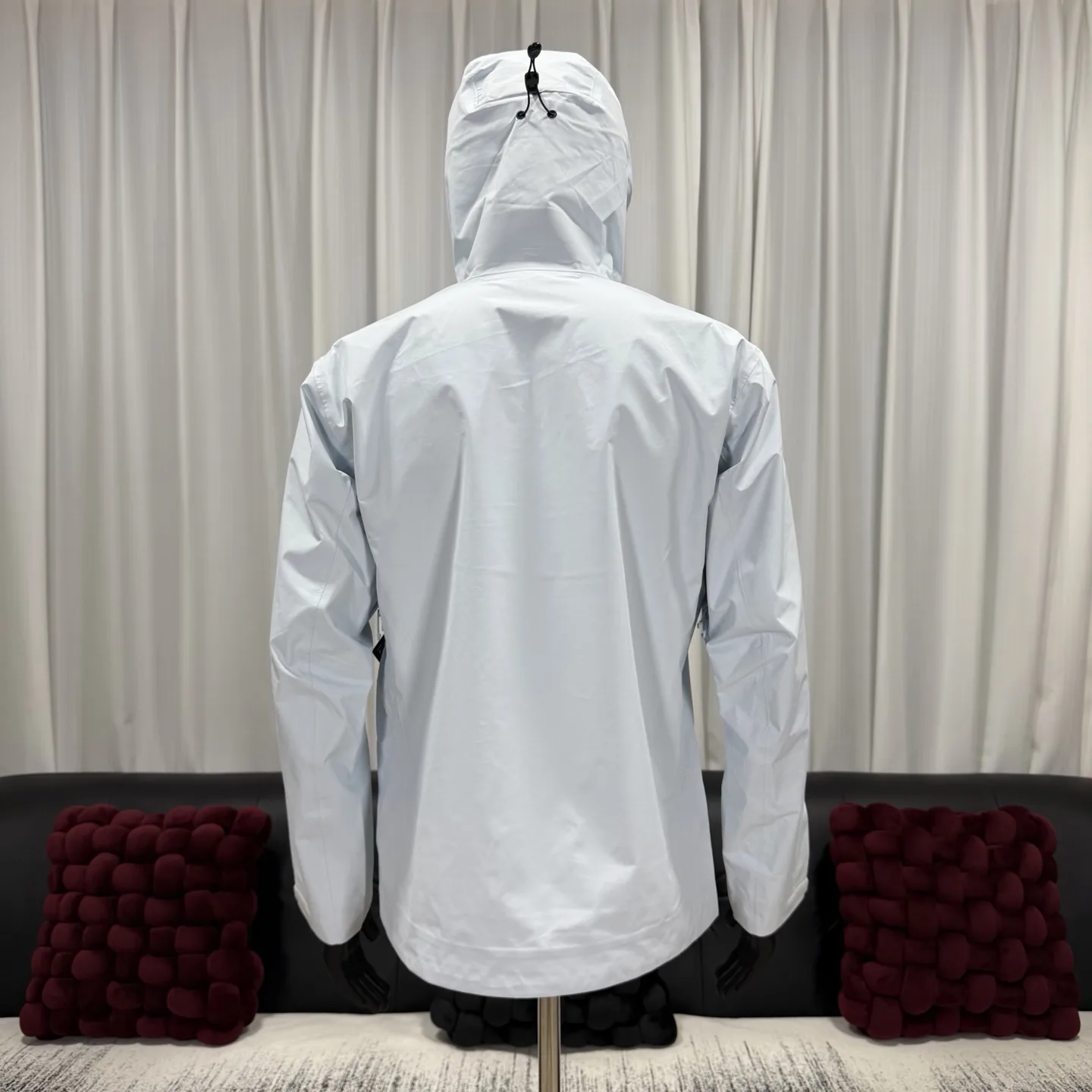 Beta SL GORE-TEX Hooded Shell Jacket D38022792 — view 8