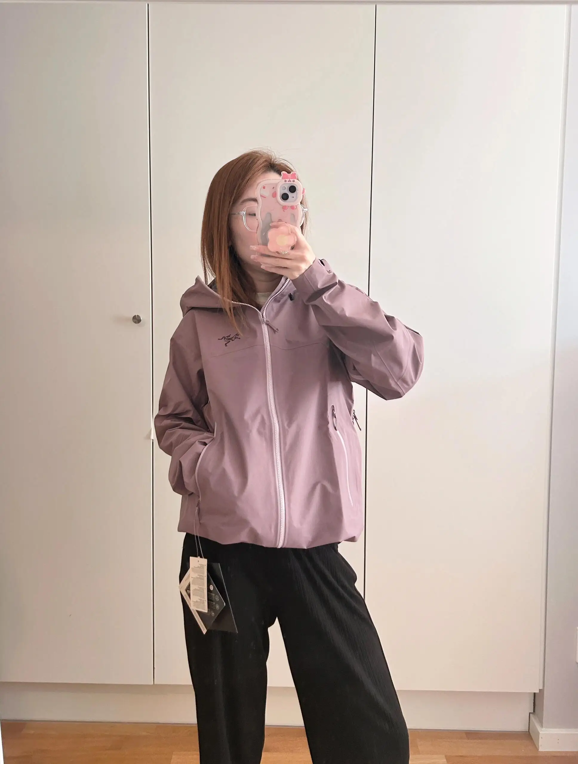 Beta SL GORE-TEX Hooded Shell Jacket D38022815 — view 2