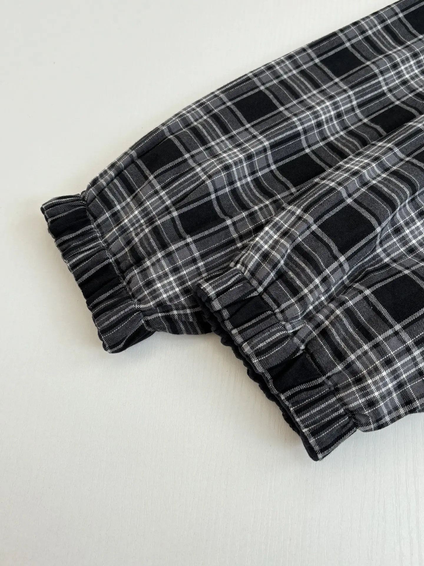 Reversible Deconstructed Plaid Hooded Jacket D38022609 — view 11
