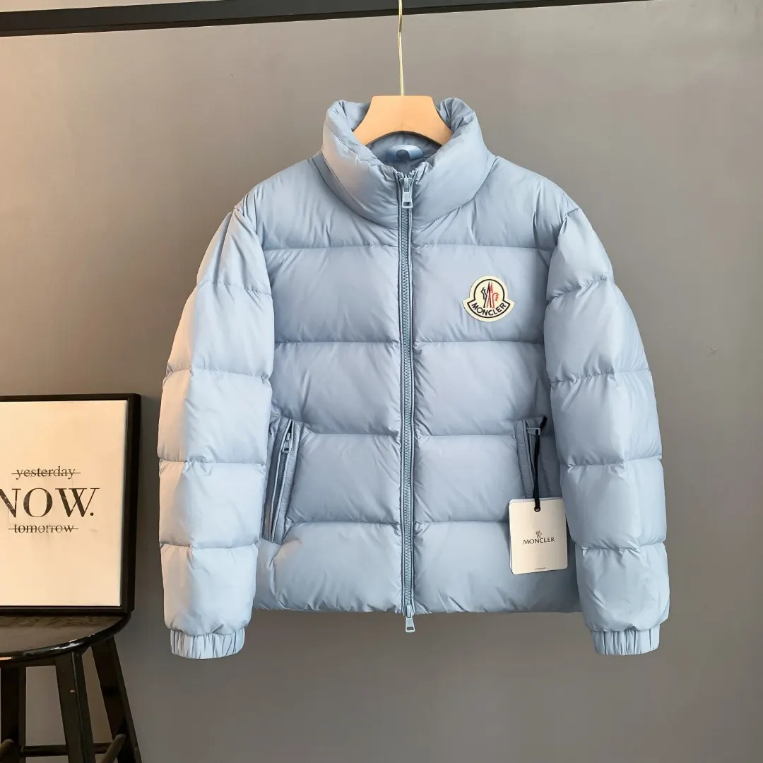 Logo-Patch Down-Filled Puffer Jacket D38023422