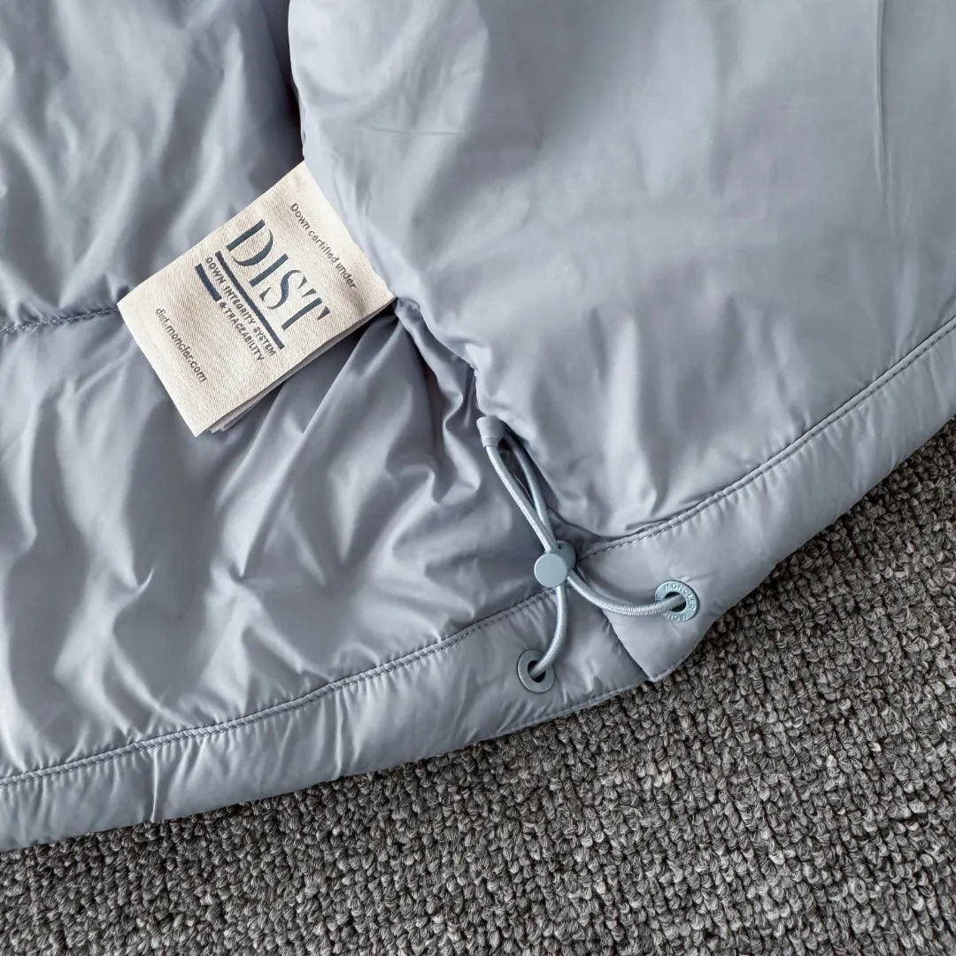 Logo-Patch Down-Filled Puffer Jacket D38023422 — view 10