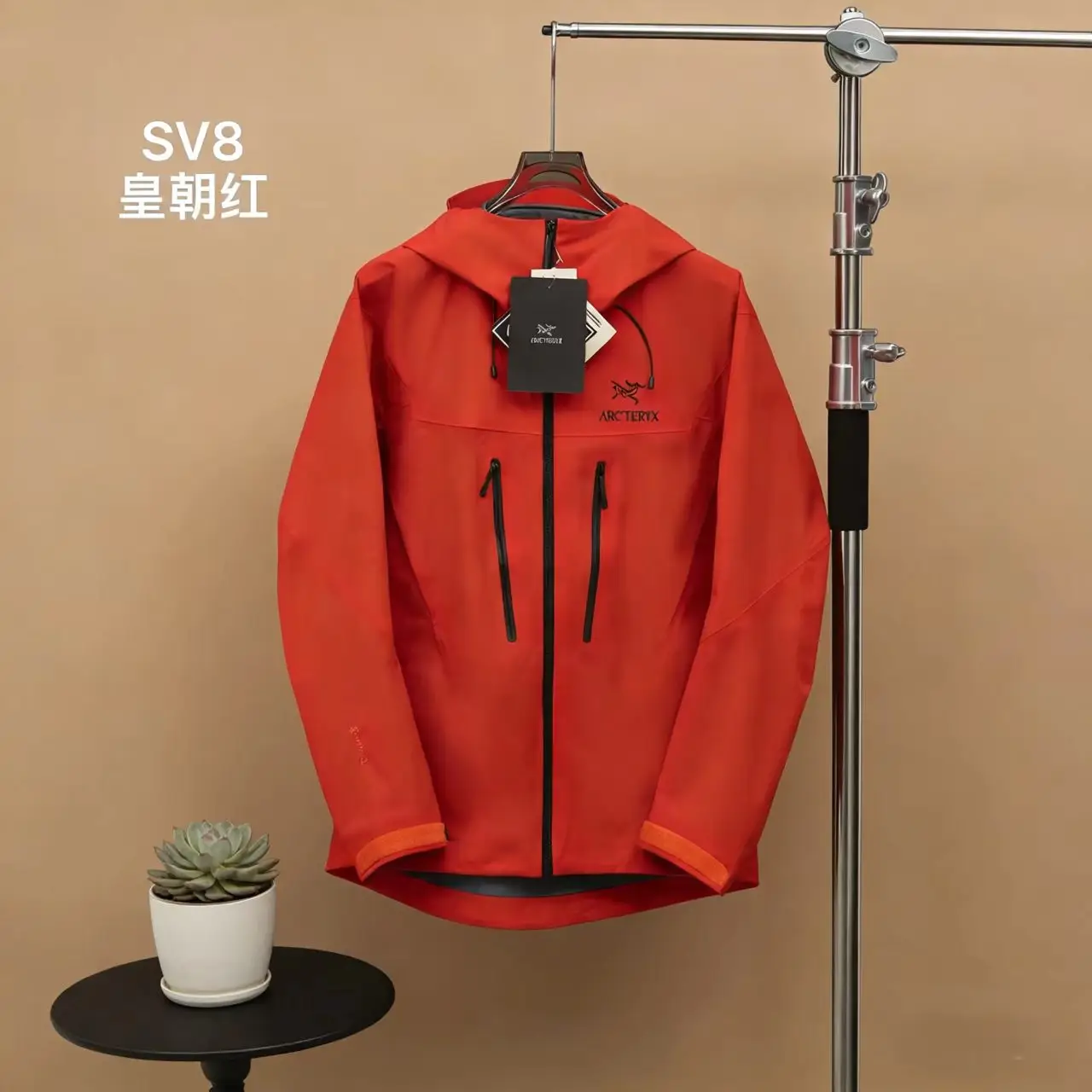 Alpha SV GORE-TEX Hooded Shell Jacket D38021396 — view 3