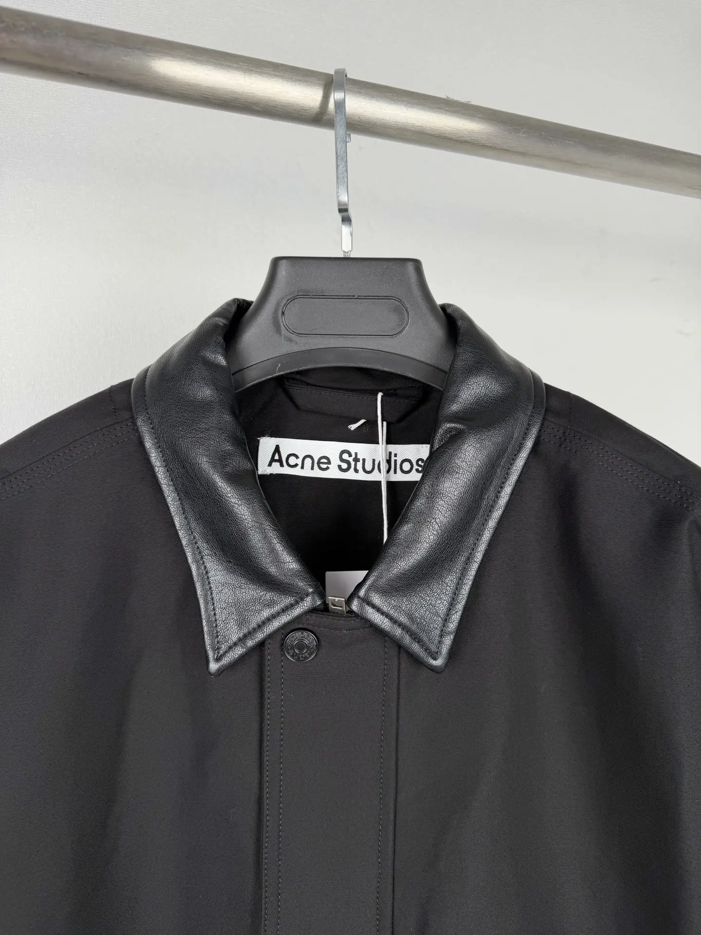 Leather-Trimmed Padded Woven Jacket D38520008 — view 5