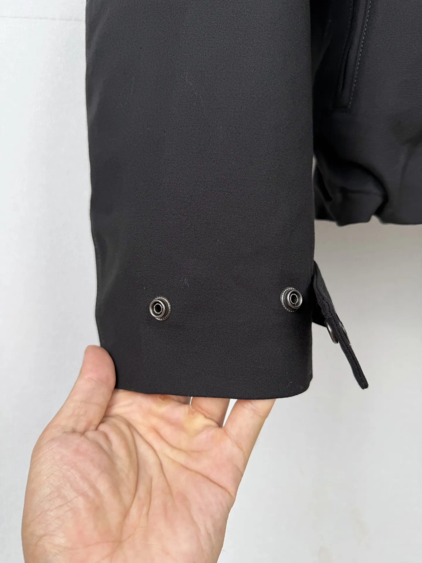 Leather-Trimmed Padded Woven Jacket D38520008 — view 7