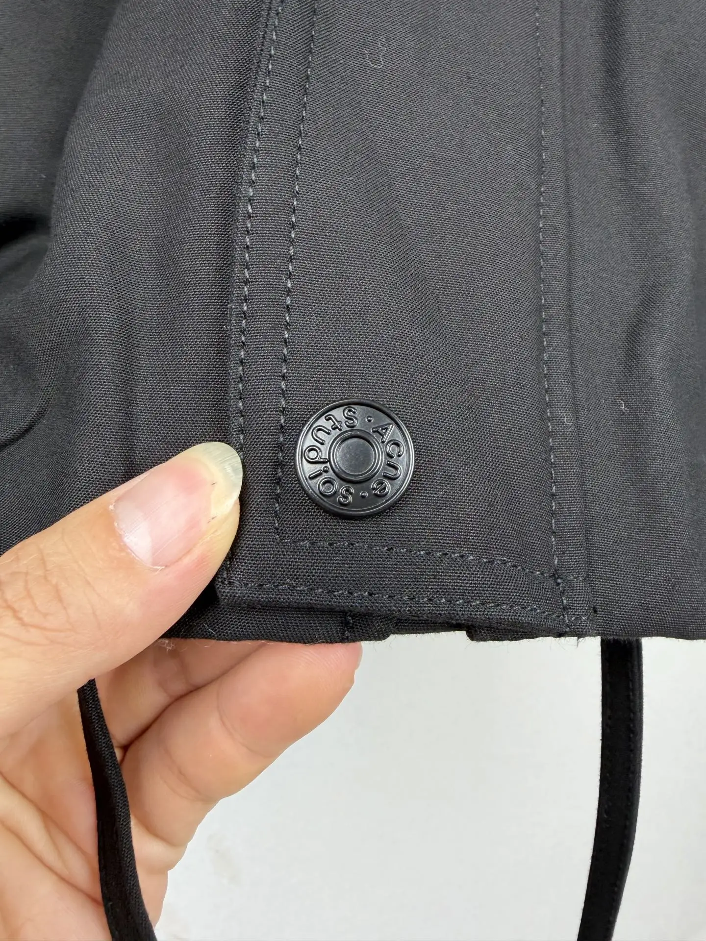 Leather-Trimmed Padded Woven Jacket D38520008 — view 10