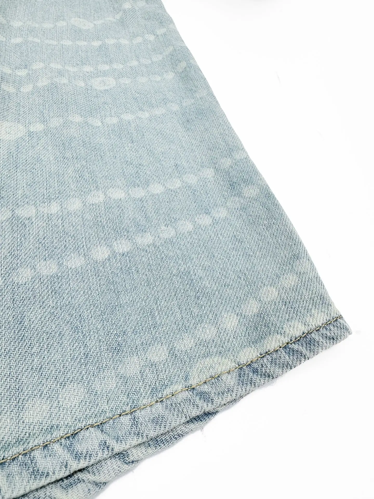 Laser-Etched Pearl Motif Denim Shirt D38523478 — view 8