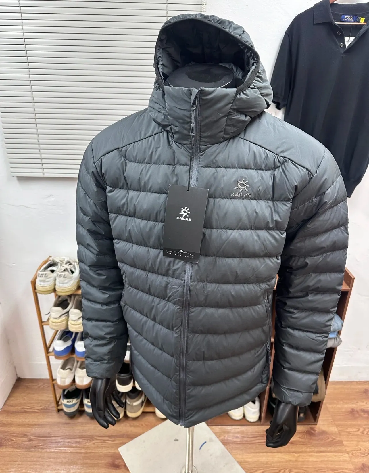 GT Zero Lightweight Down-Filled Puffer Jacket D40019985 — view 5