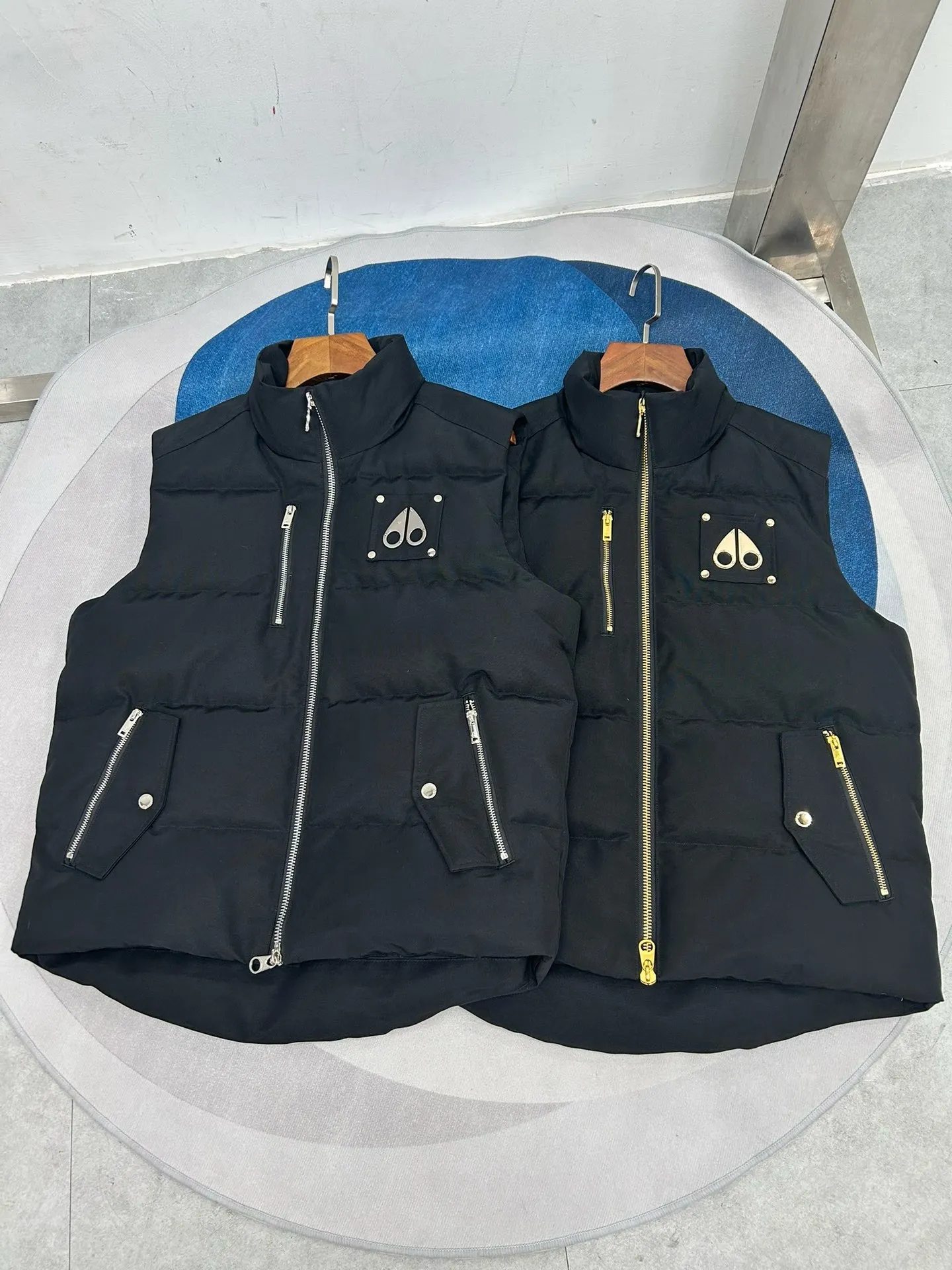 Gold Series Westmount Down-Filled Vest D40022566 — view 2