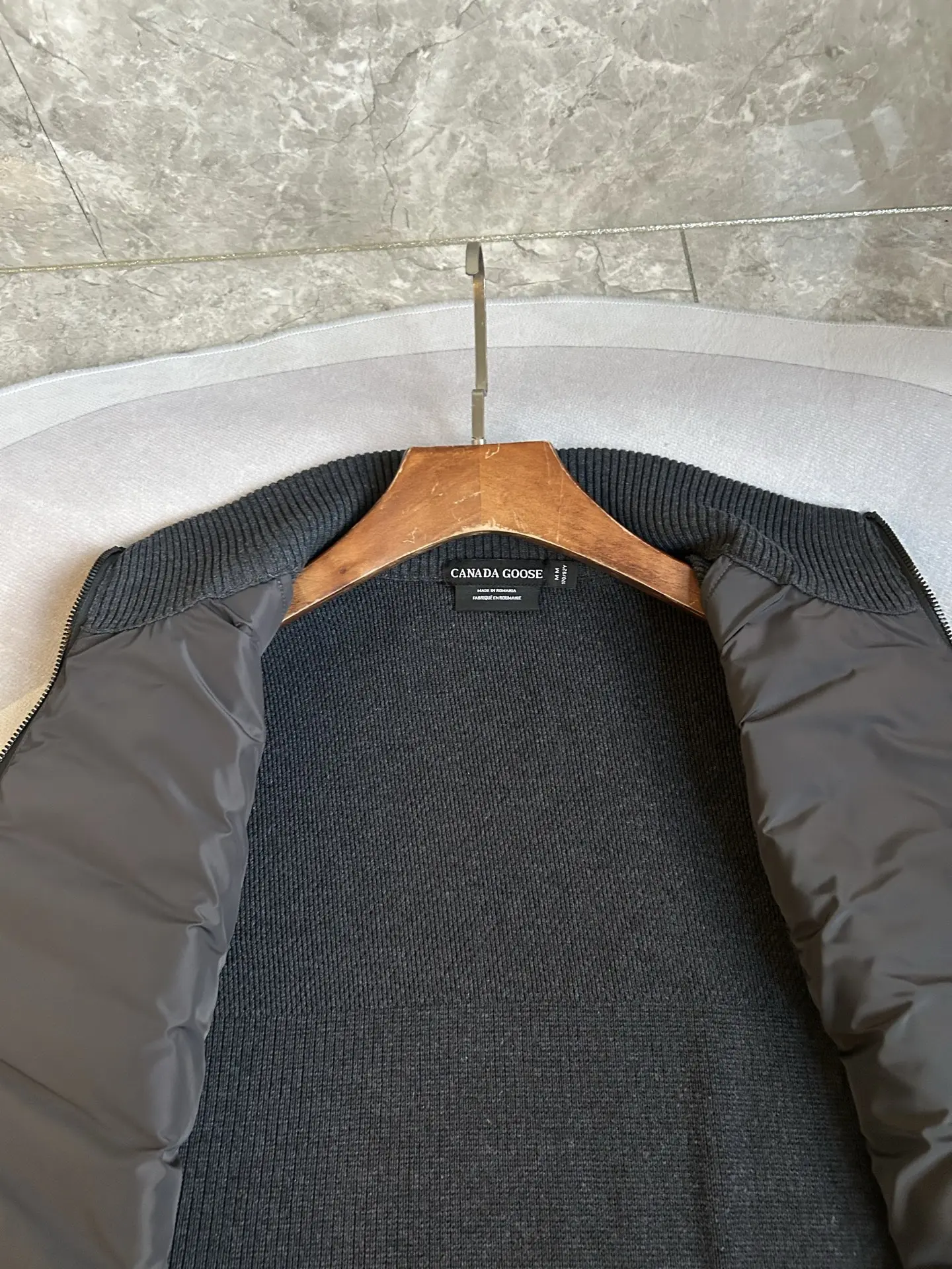 HyBridge Knit Merino Wool Gilet D40022733 — view 18