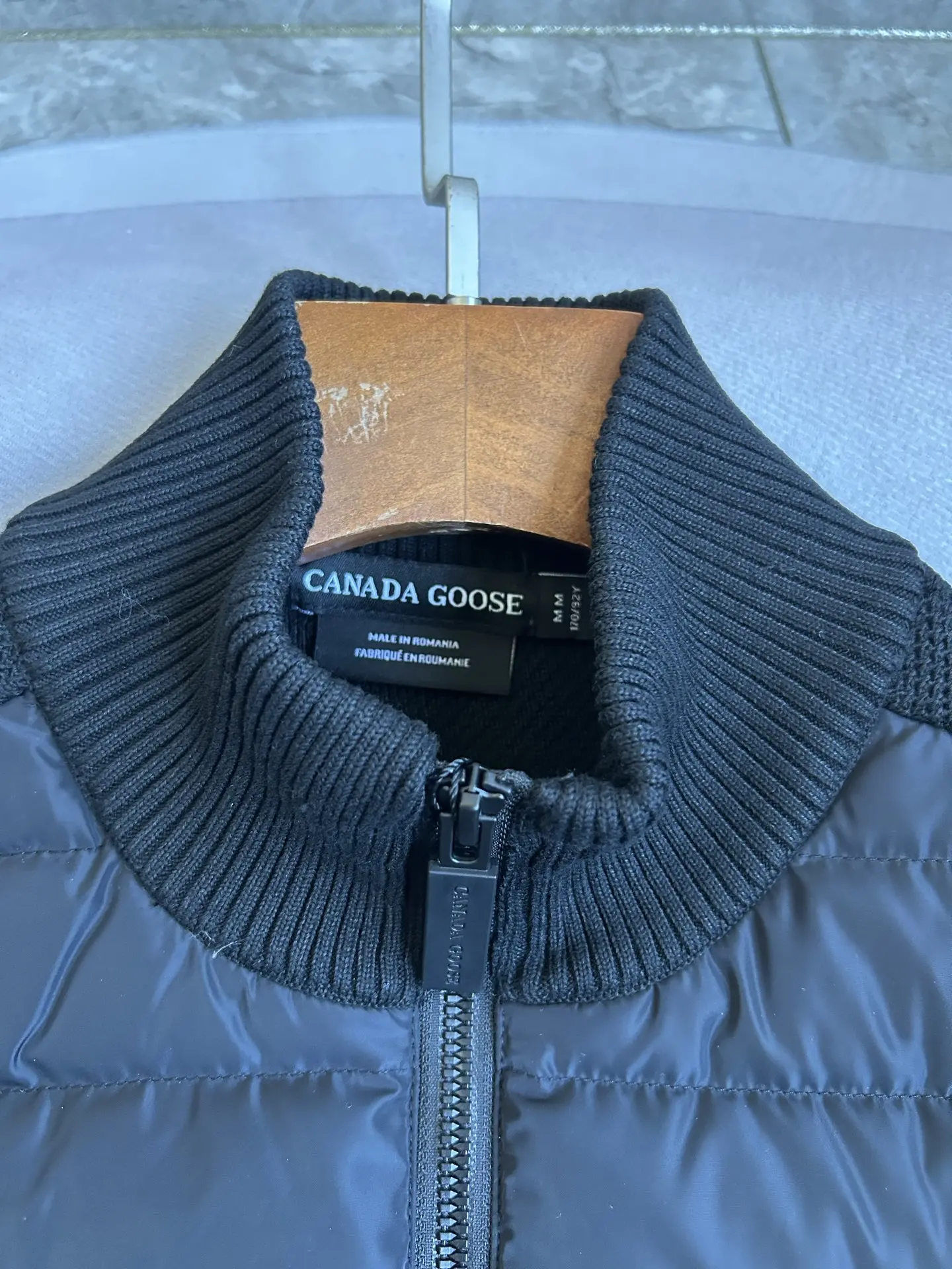 HyBridge Knit Down-Panelled Gilet D40022729 — view 15