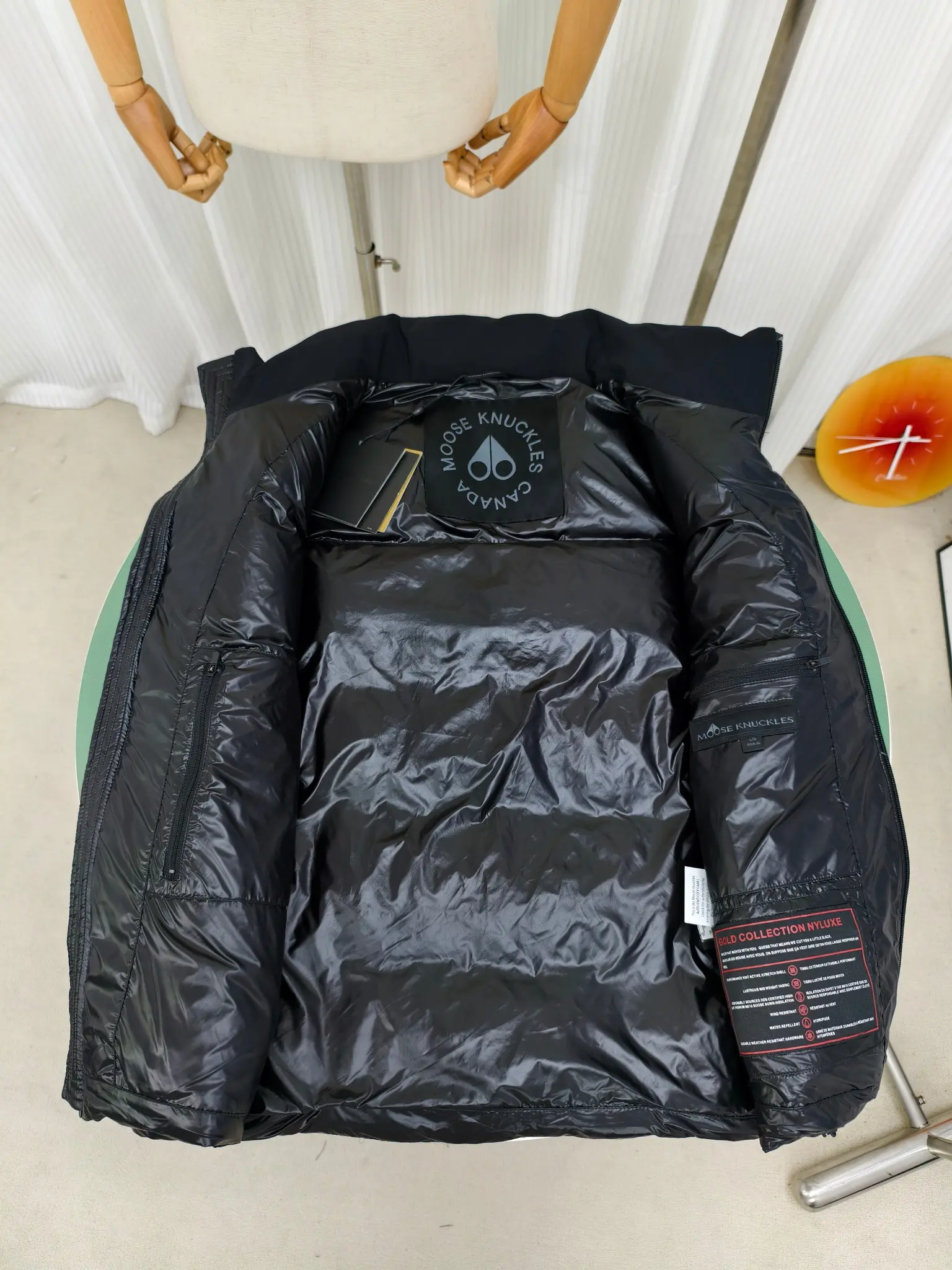 Victory Peak Glossy Down-Filled Gilet D40022563 — view 6